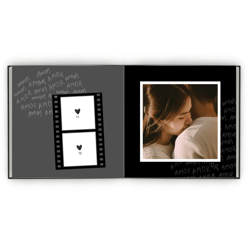 Álbum de Figurinhas - 1 Ano De Romance