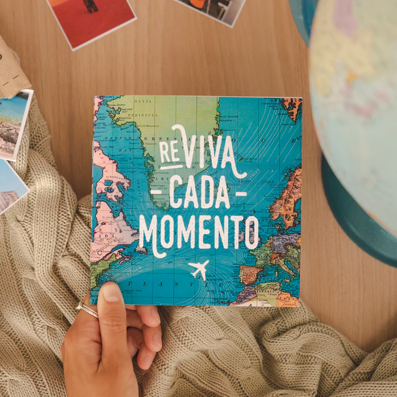 Álbum de Figurinhas - Reviva cada momento