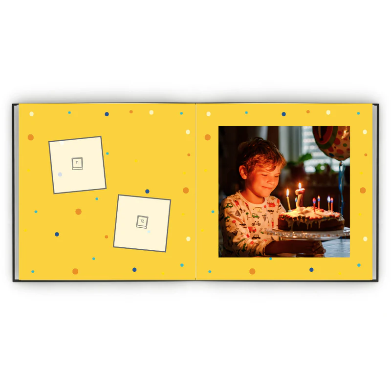 Álbum de Figurinhas - Niver Mini Humanos