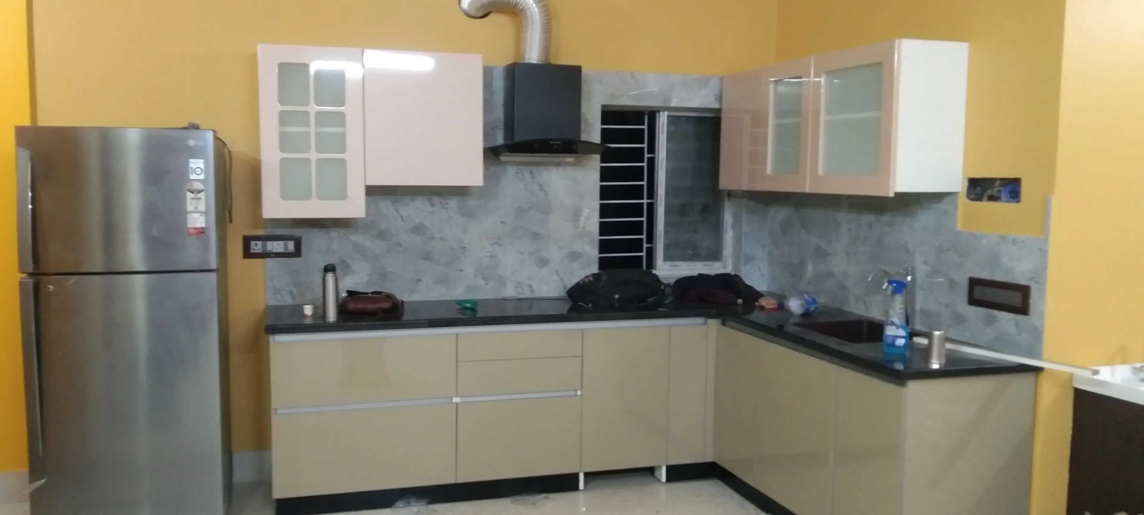 Modern Modular Kitchen