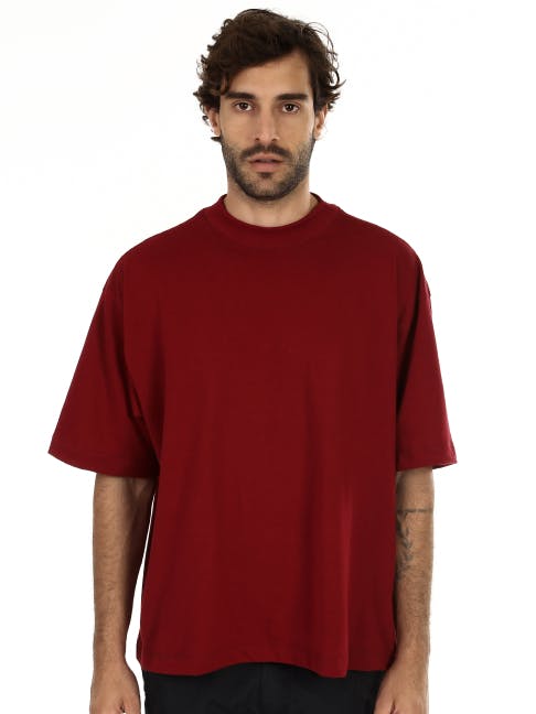 Camiseta Oversized Vinho