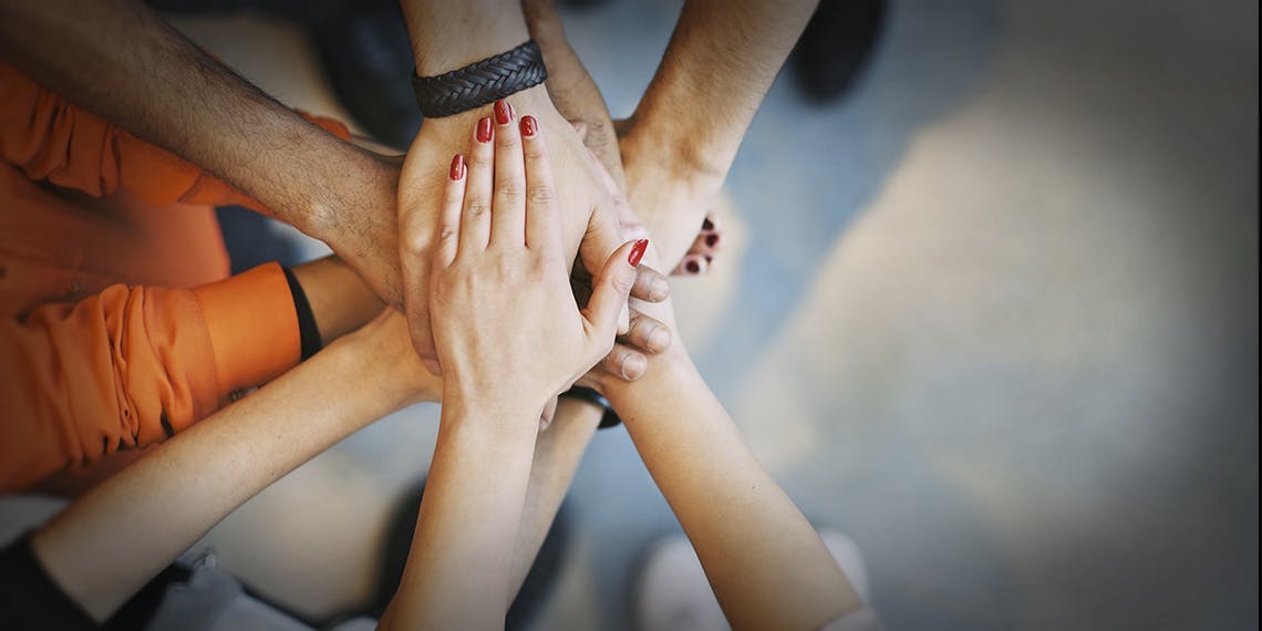 Vacances solidaires : sortez des sentiers battus