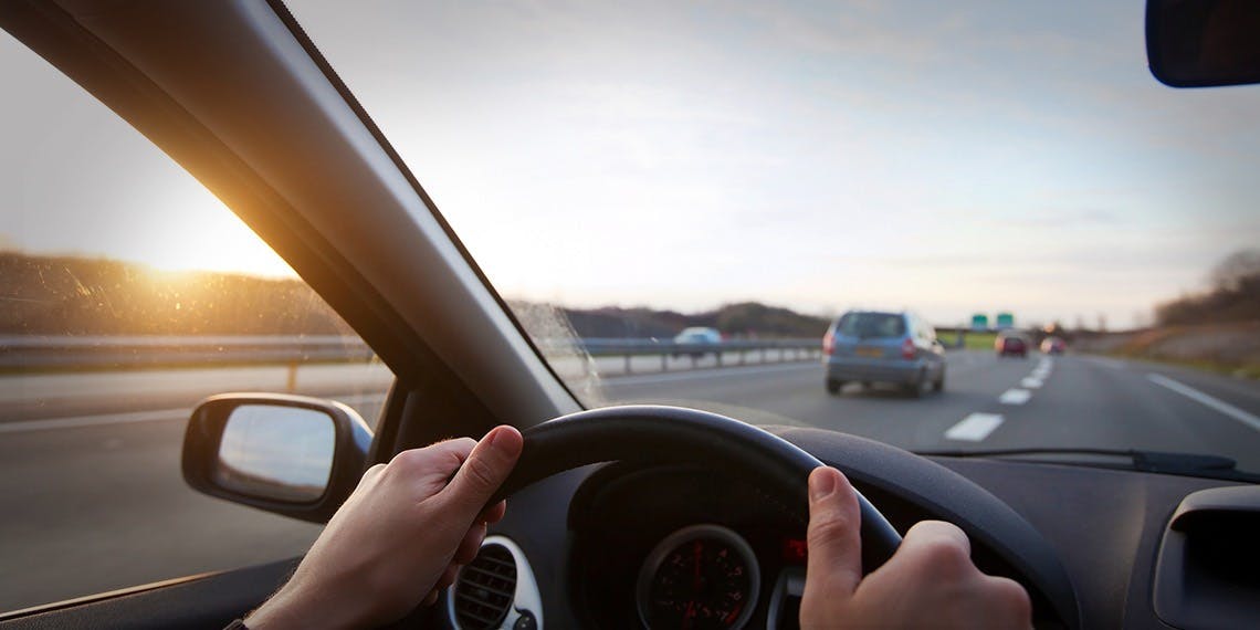tableau de bord entrée sur autoroute