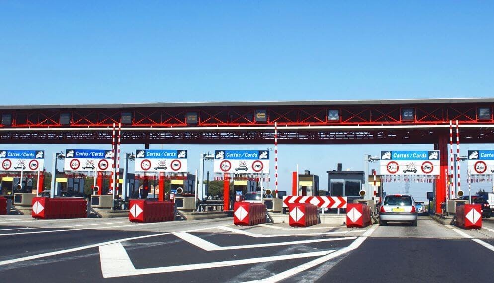 le péage d'une autoroute en France