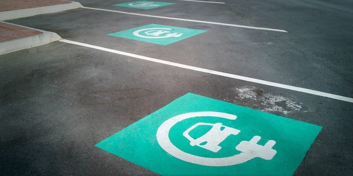 place parking réservéevoiture électrique