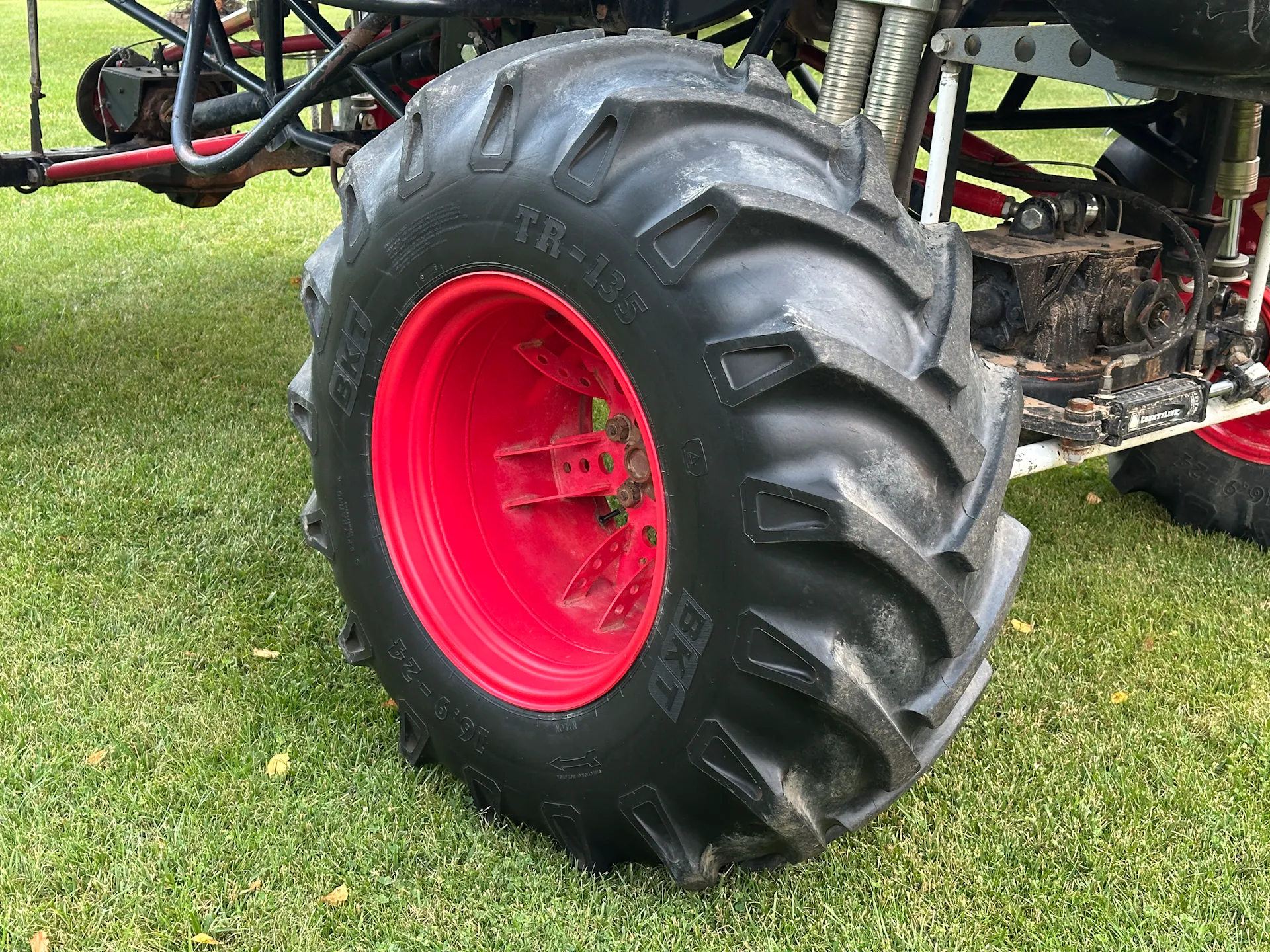 2004 GMC Sierra SXS Blog passenger front wheel