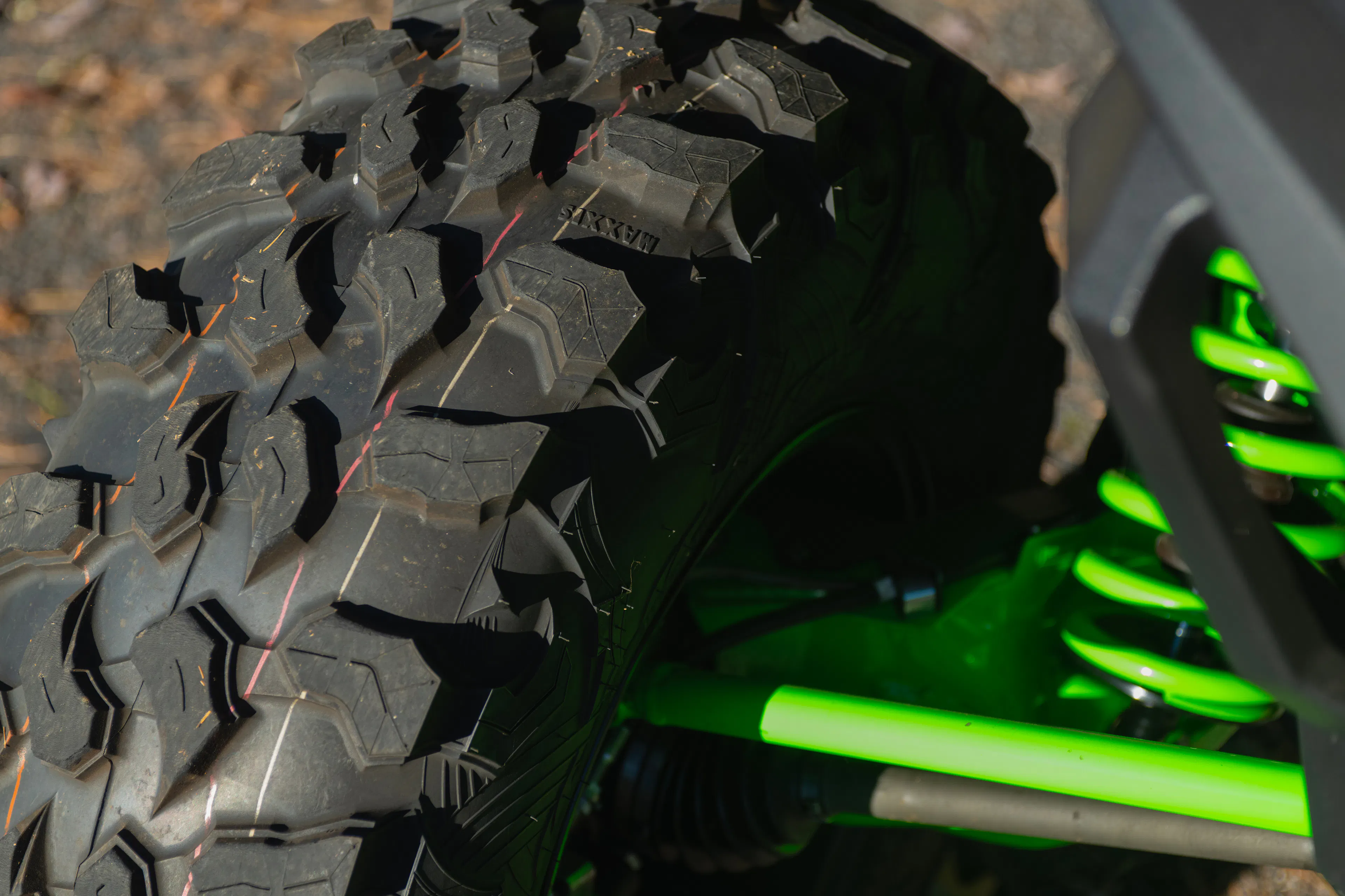 2026 Kawasaki Teryx5 H2 Deluxe driver rear tread