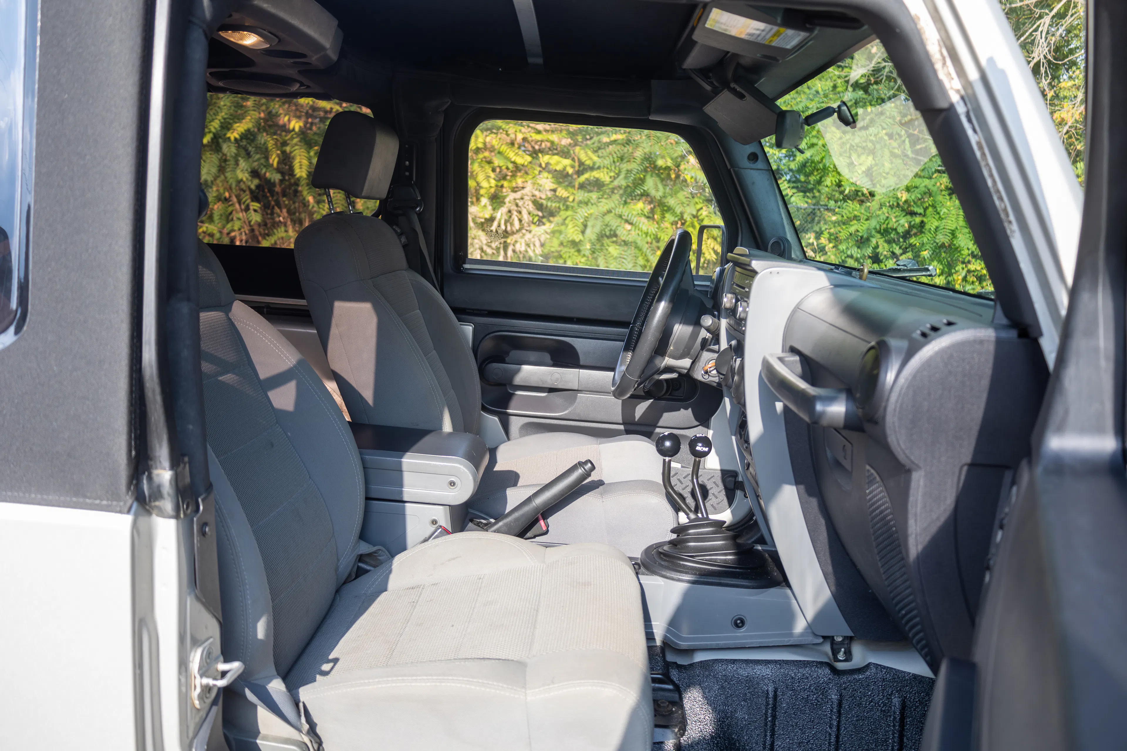 2007 Jeep Wrangler Limited Rubicon interior passenger