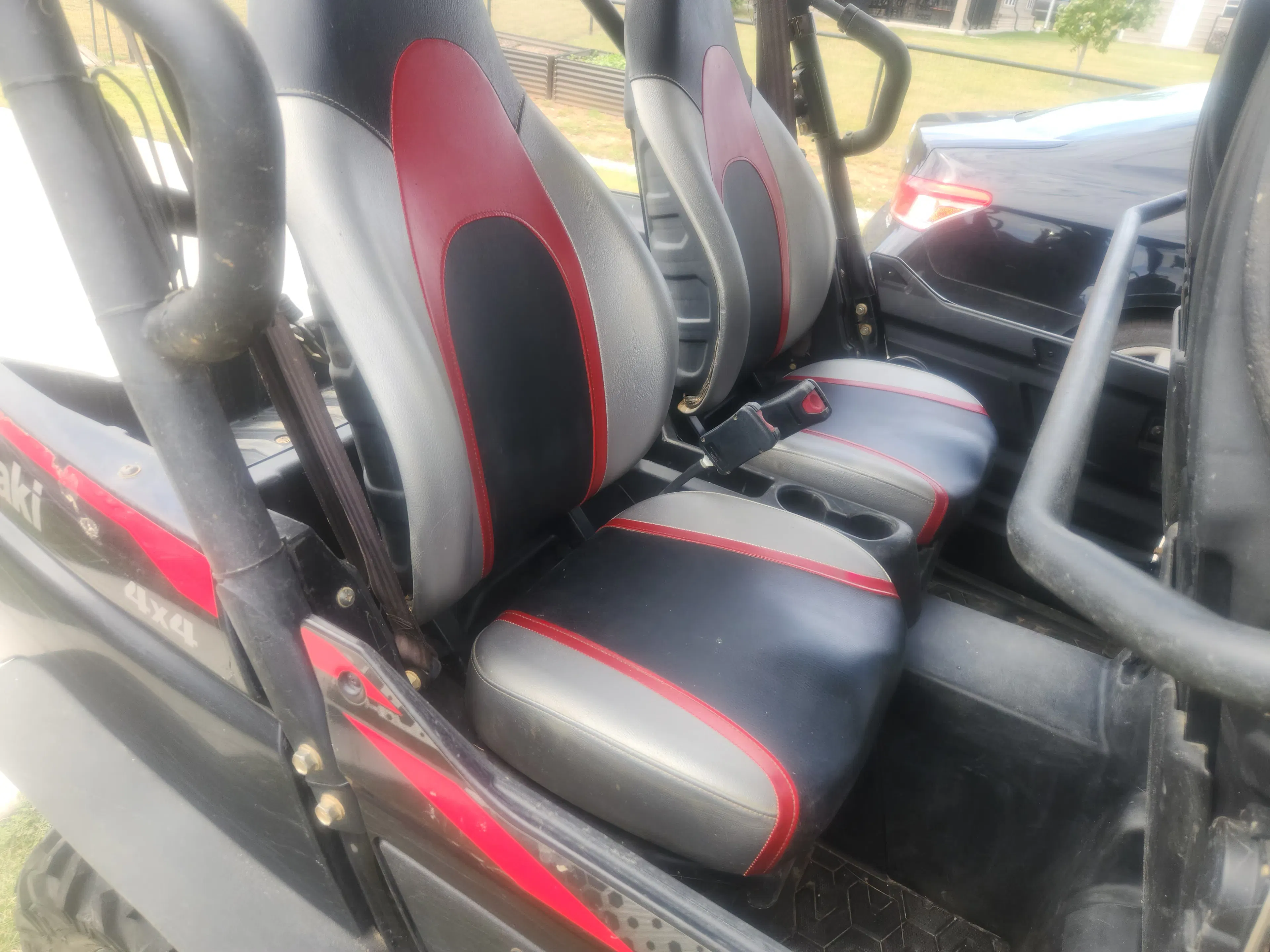 2021 Kawasaki Teryx4 passenger back seat