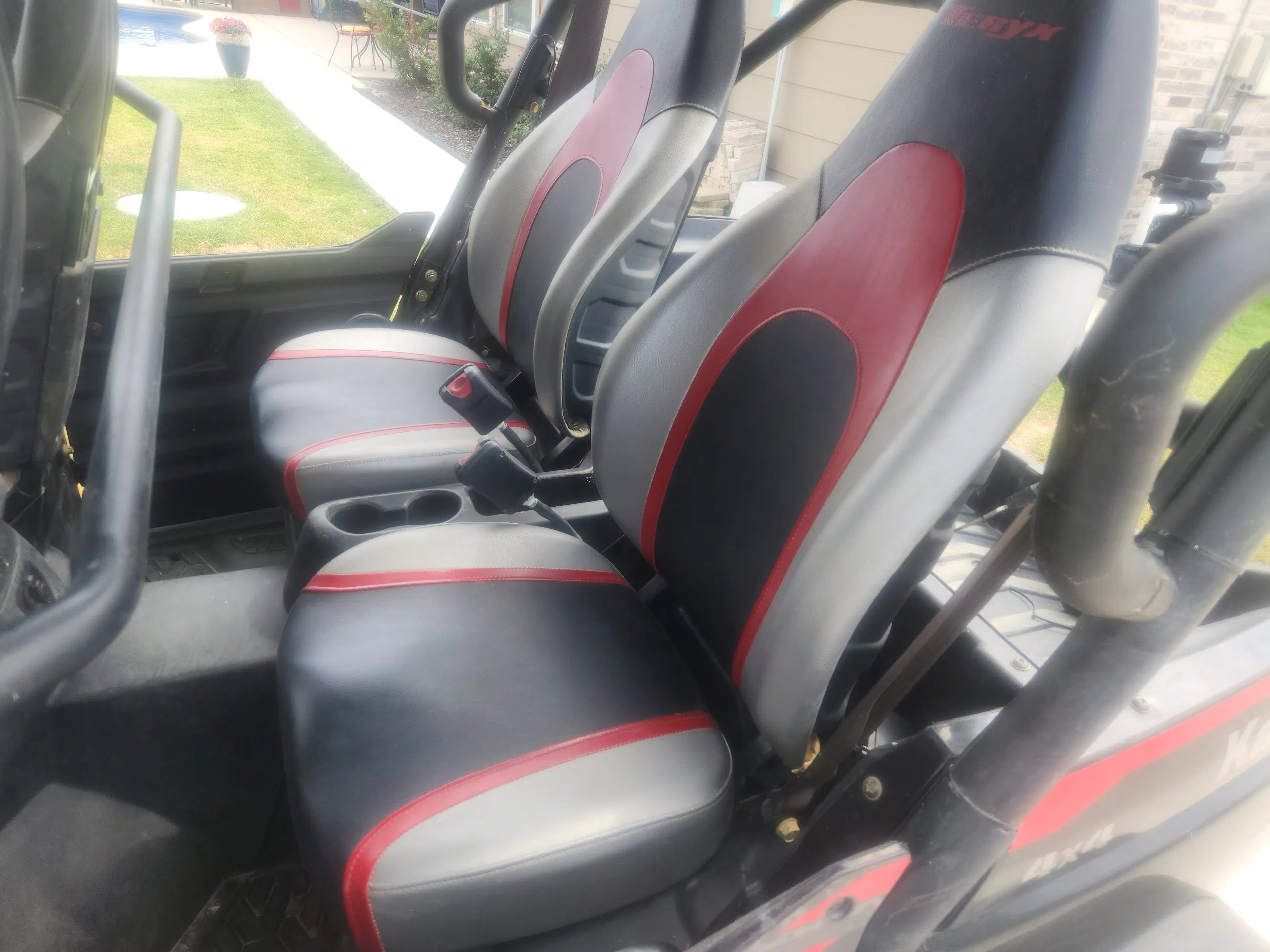 2021 Kawasaki Teryx4 driver back seat