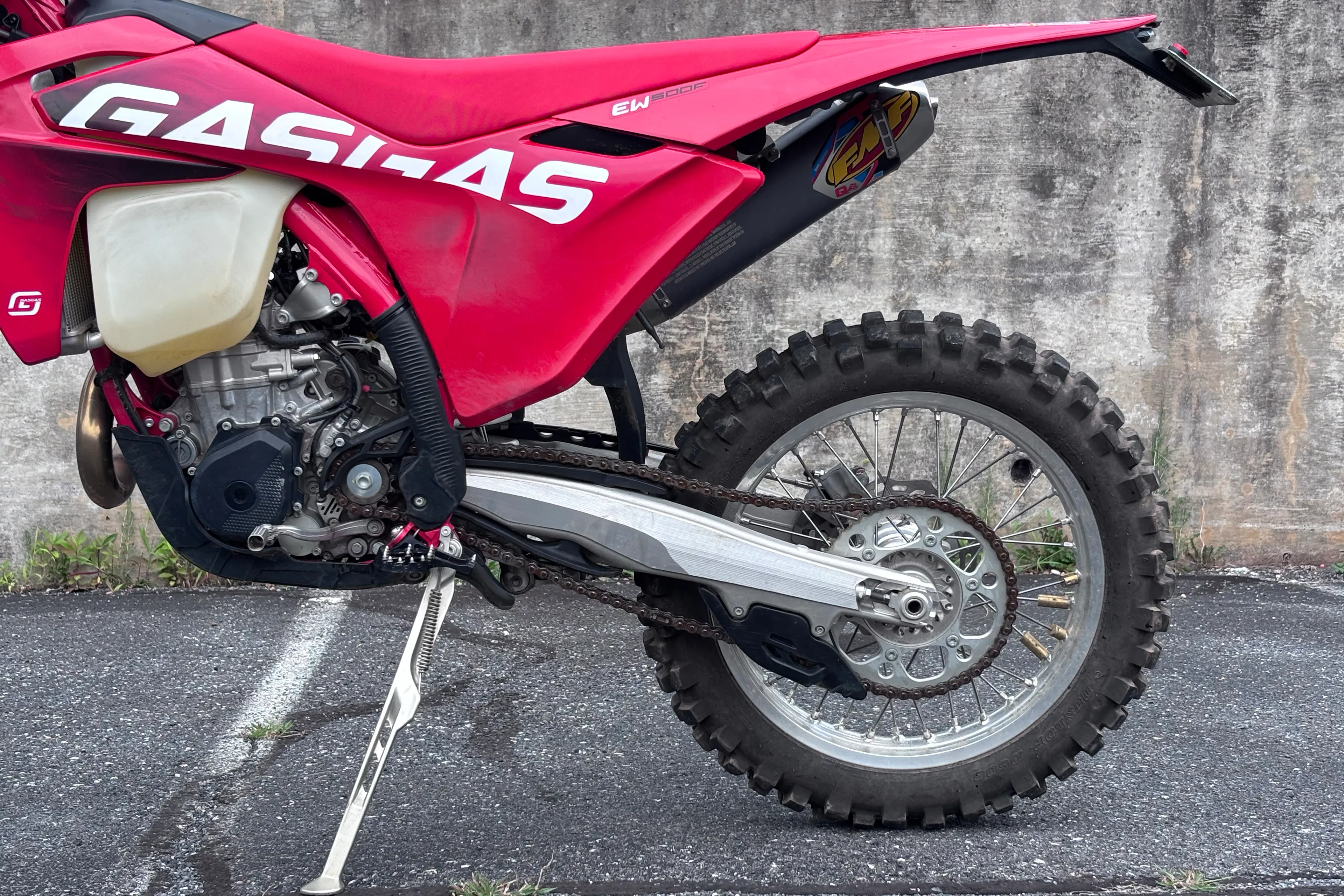 2024 Gas Gas EW500F engine left side