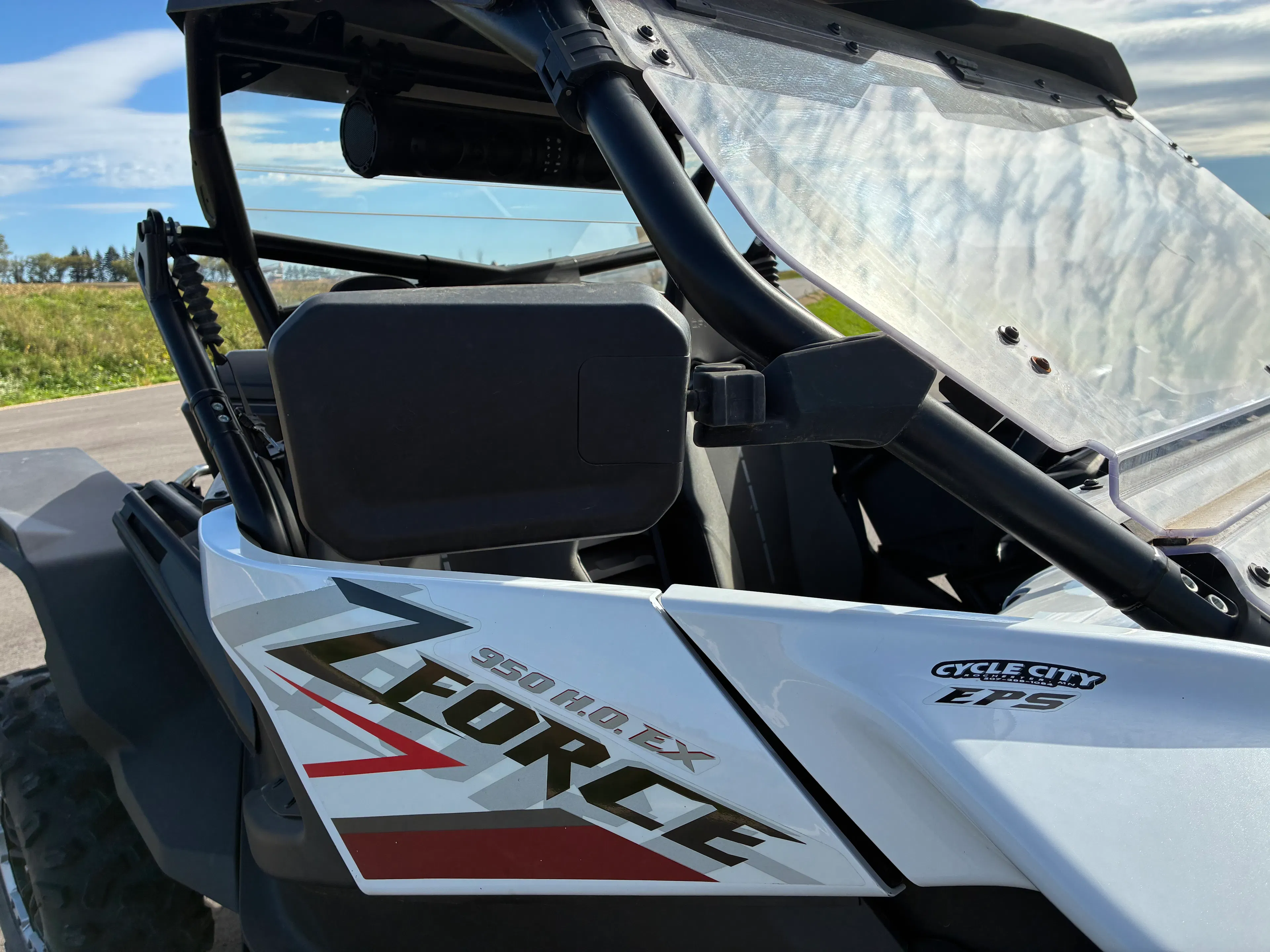 2022 CF Moto ZForce 950 HO passenger mirror
