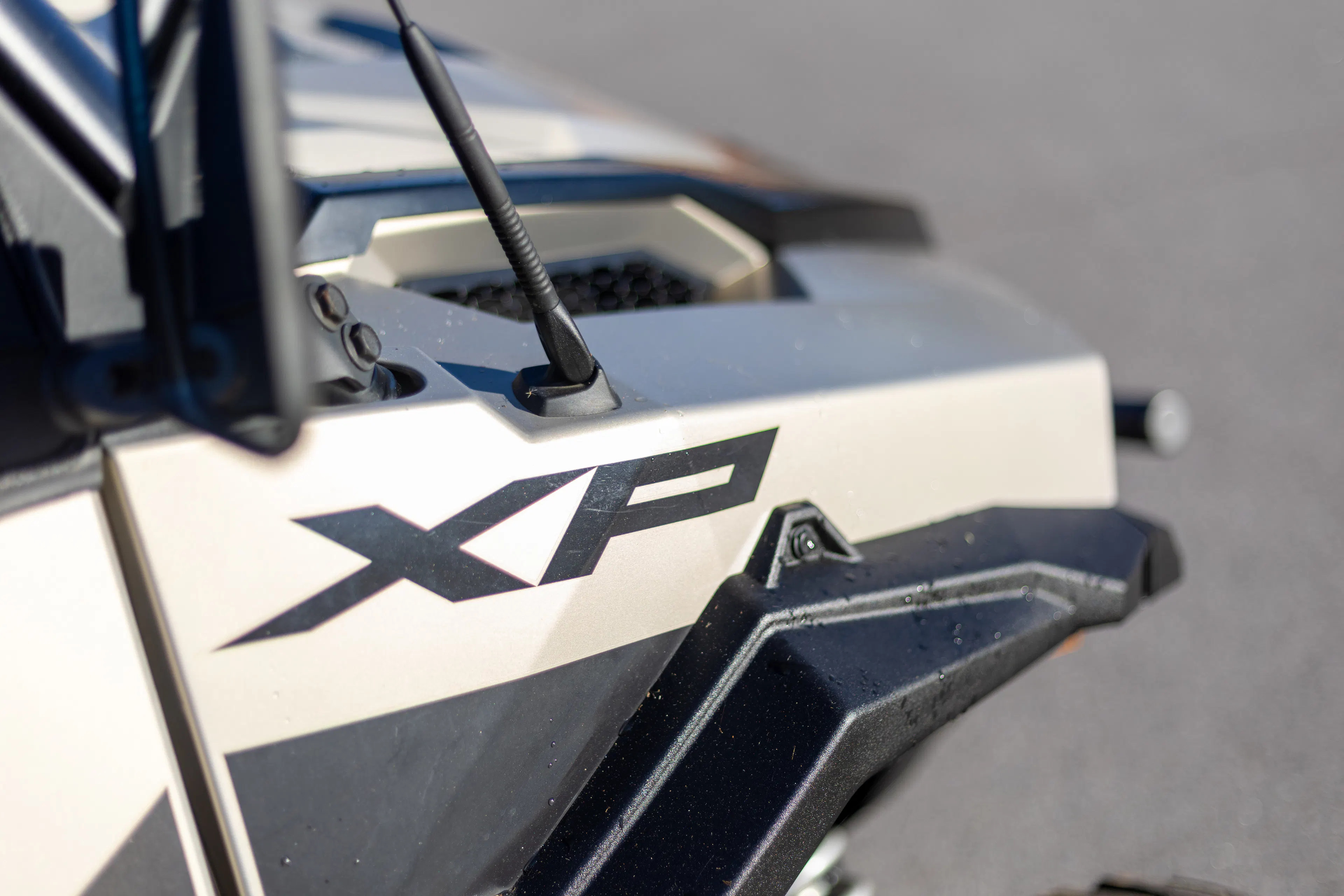 2024 Polaris General XP4 1000 Ultimate passenger front fender 