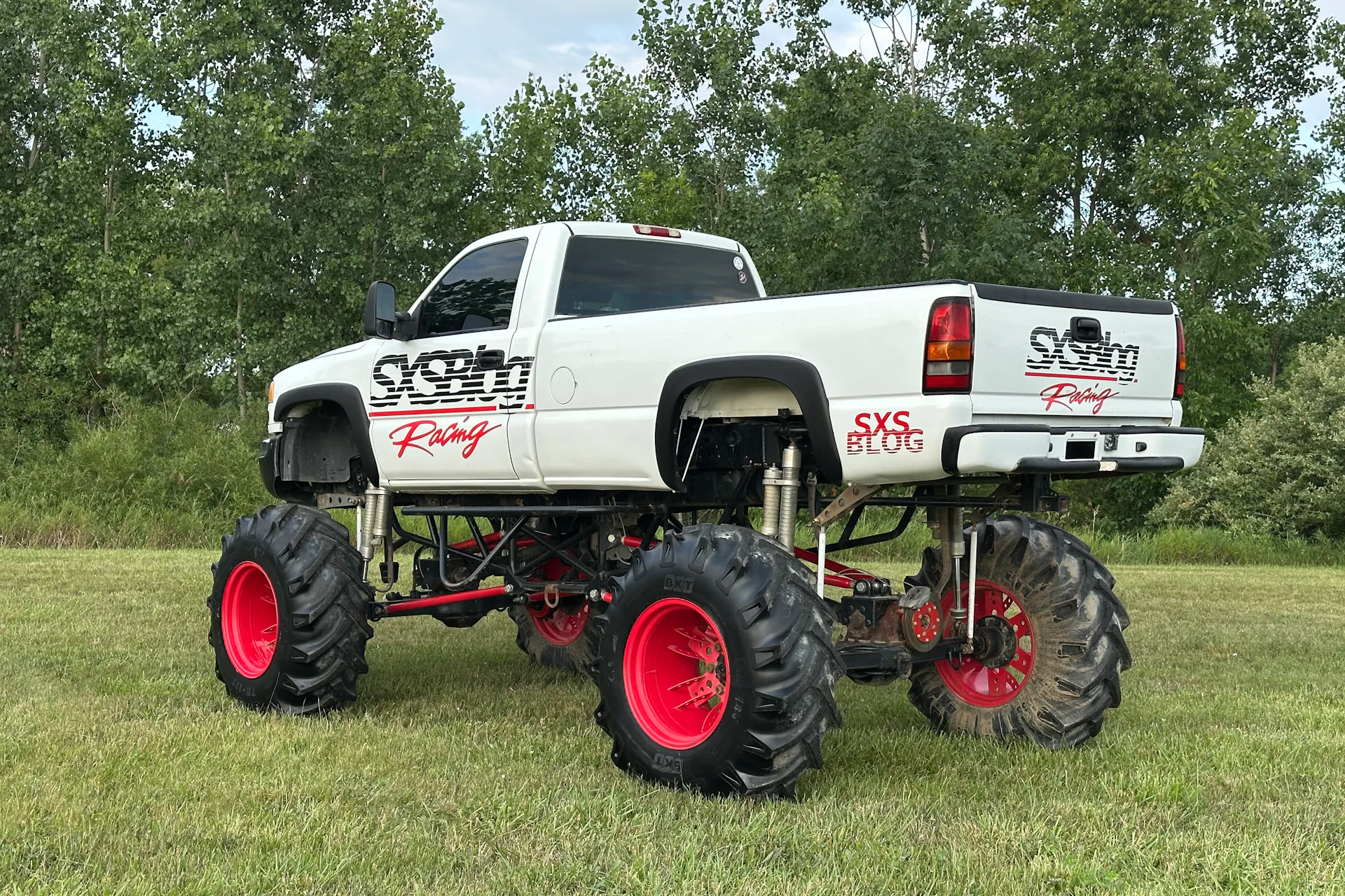 2004 GMC Sierra SXS Blog driver rear 3/4
