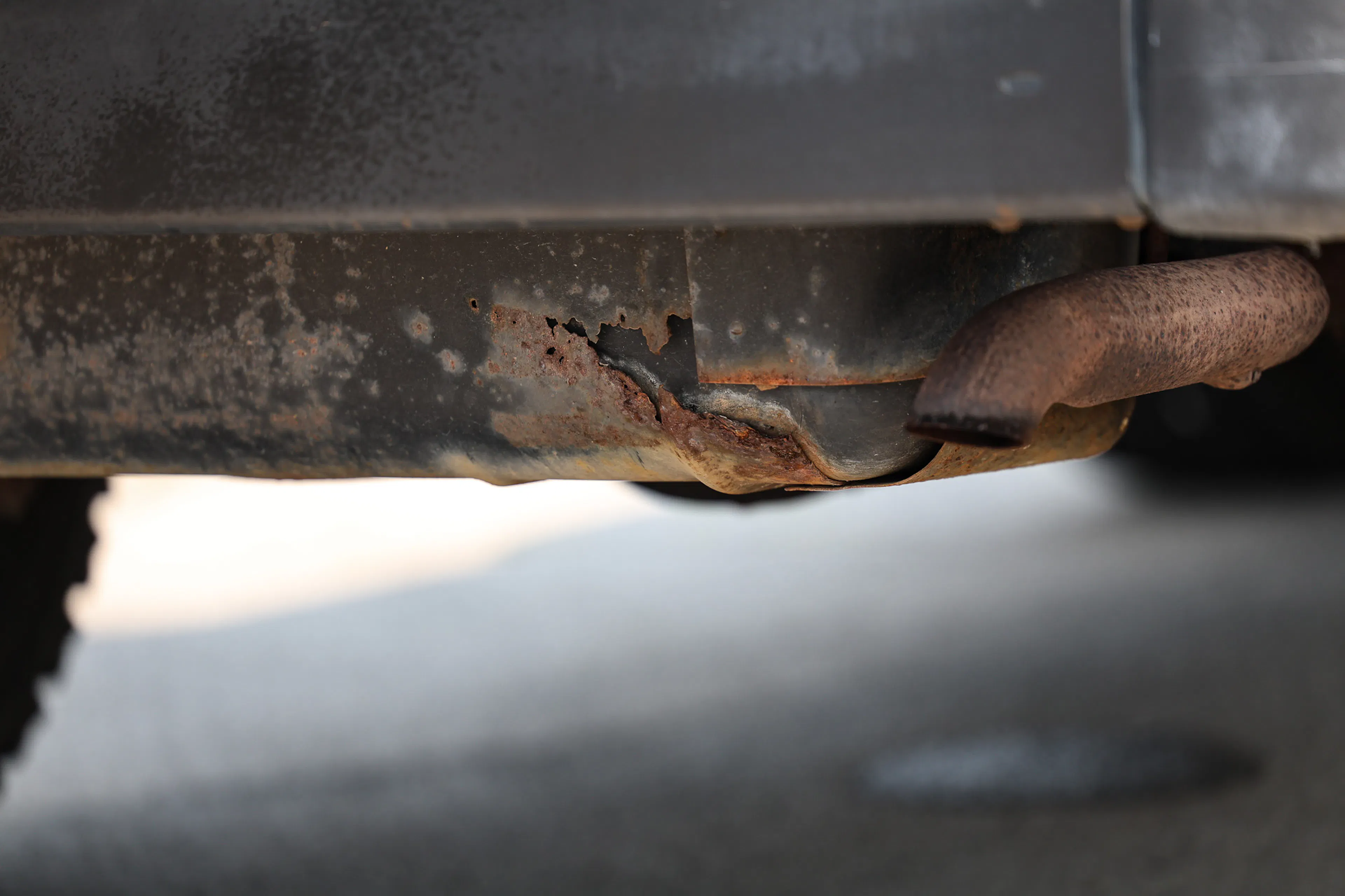 1999 Jeep Wrangler Sport hole by exhaust