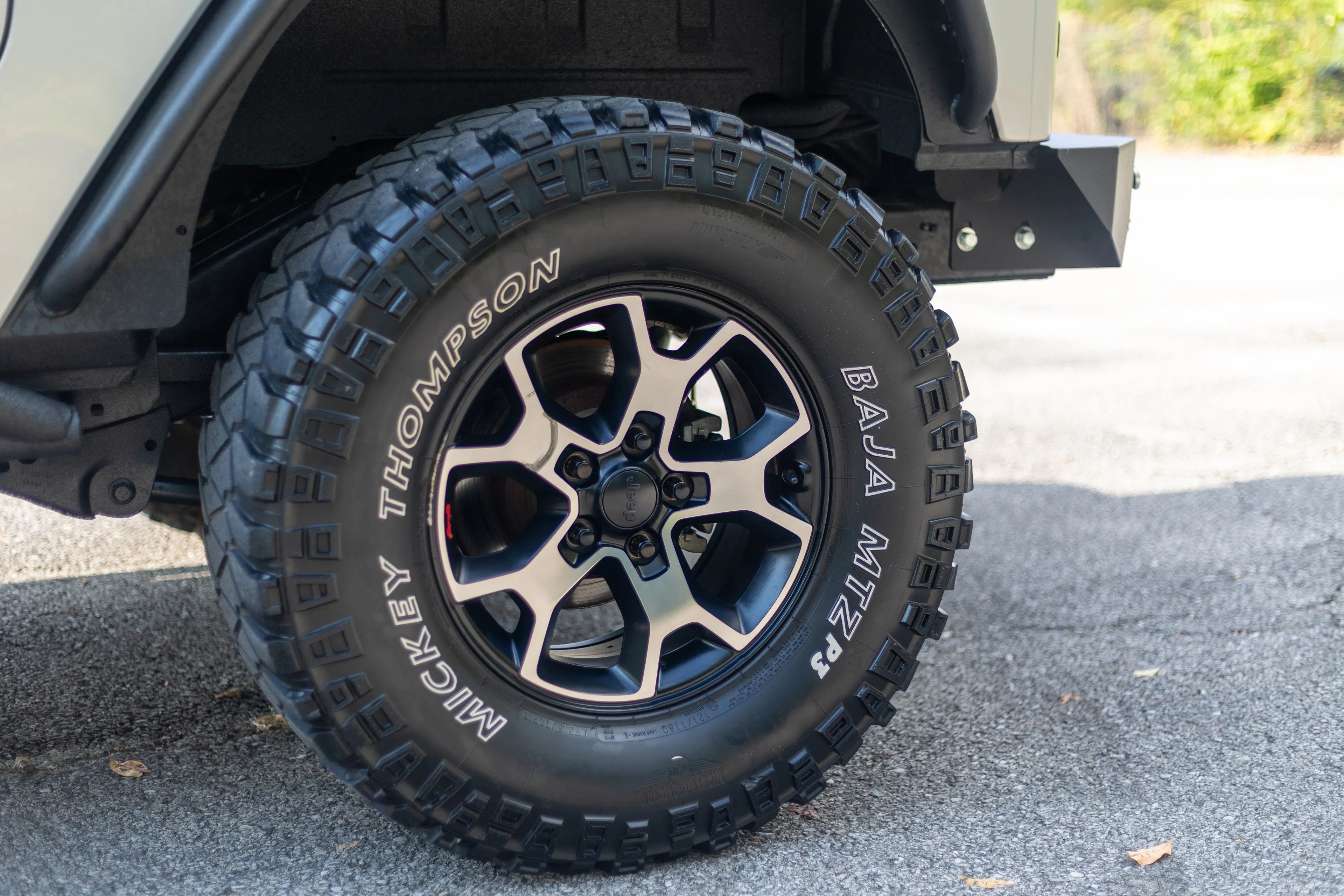 2007 Jeep Wrangler Limited Rubicon driver rear wheel