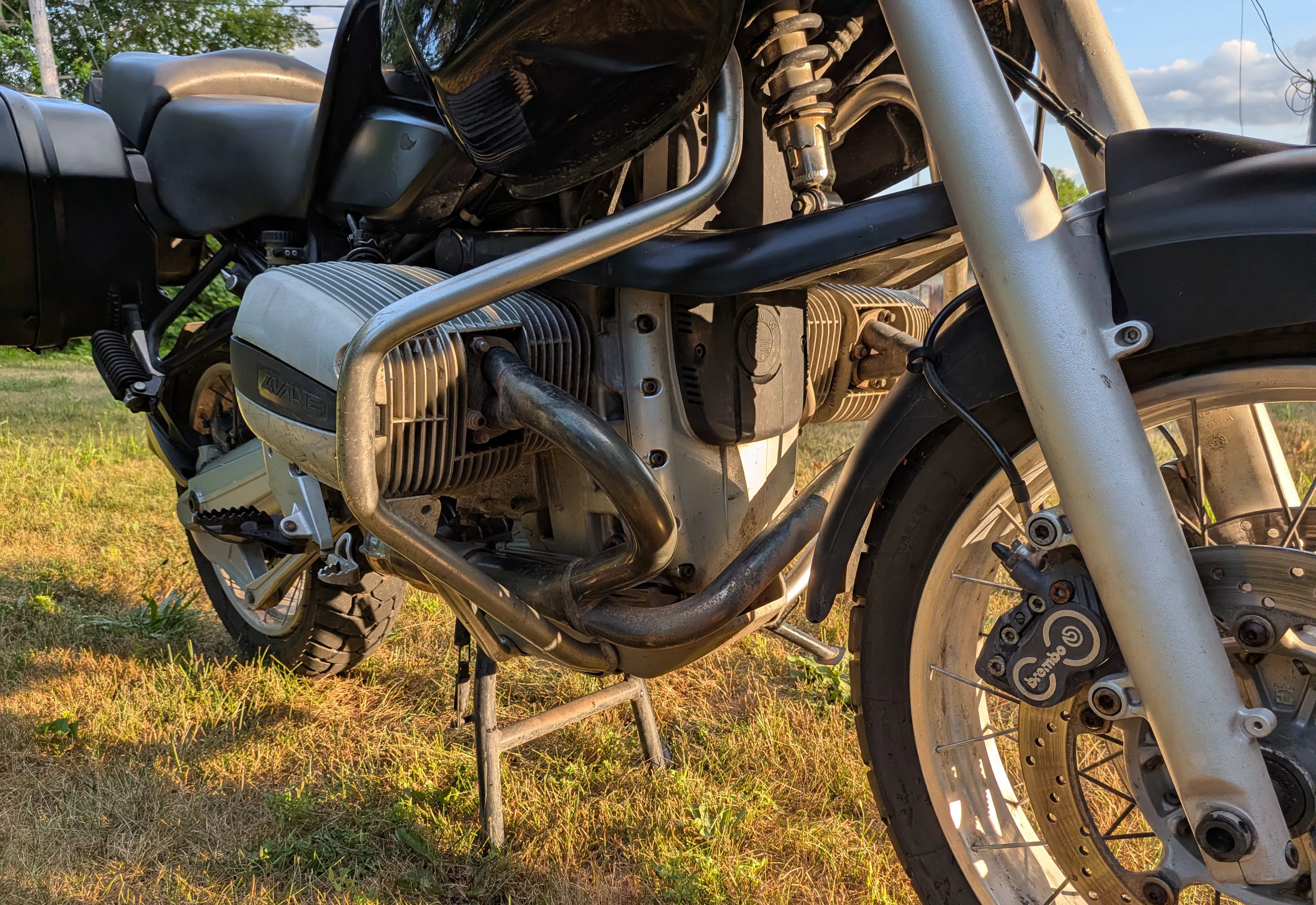 1996 BMW R1100GS right engine head