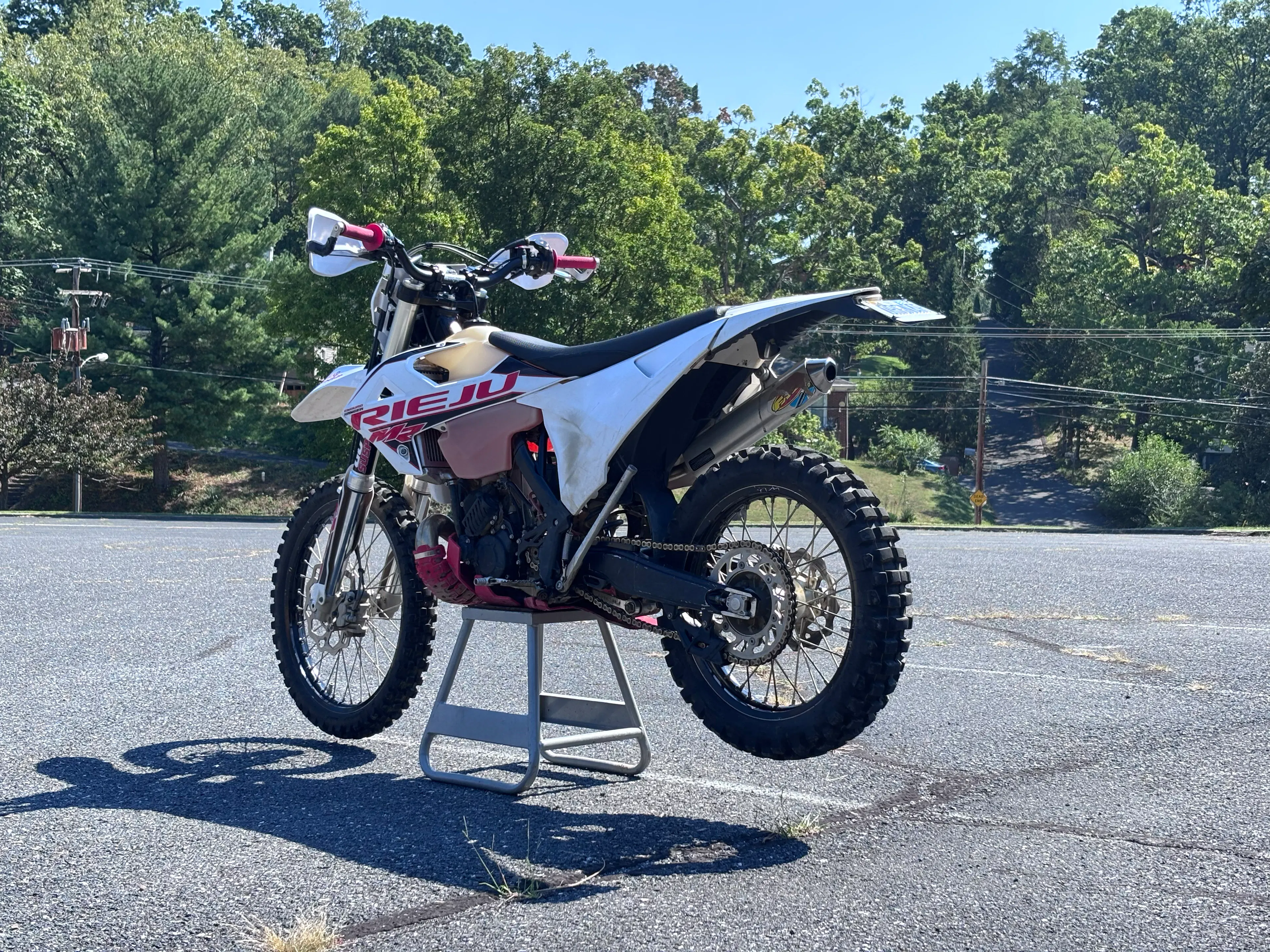 2023 Rieju MR Ranger 300 left rear 3/4