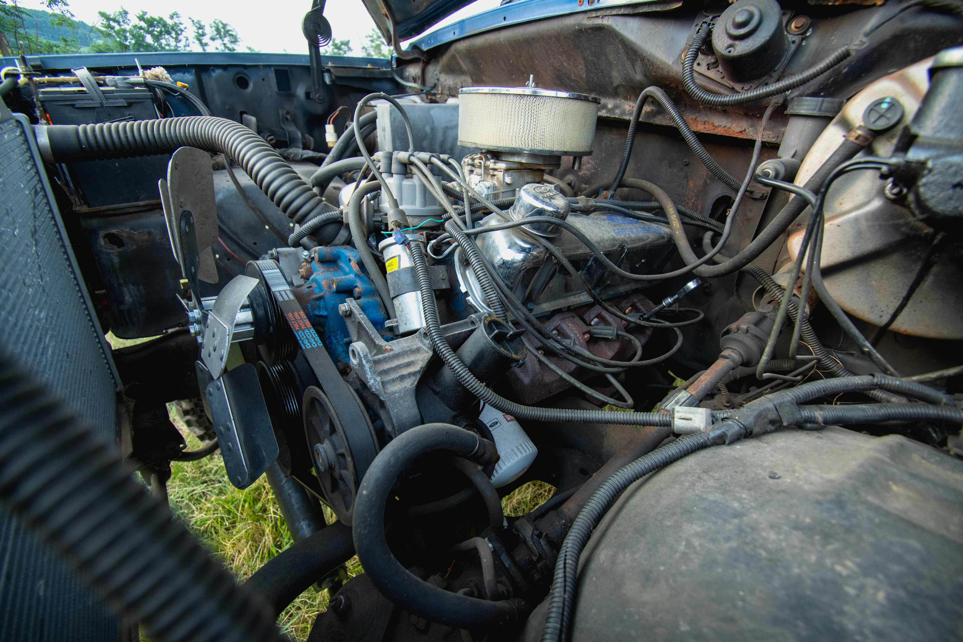 1985 Ford Bronco driver engine side