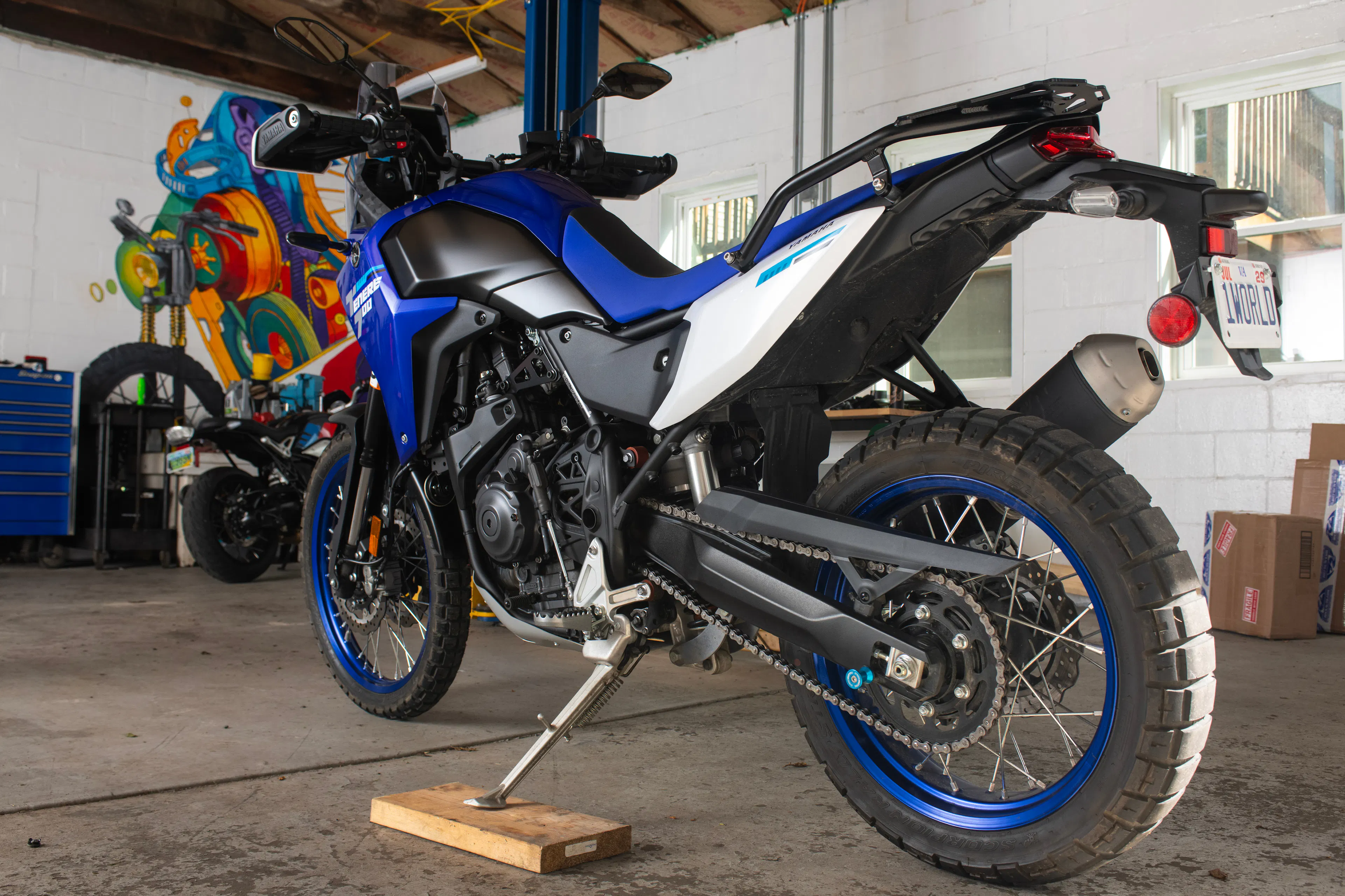2025 Yamaha Tenere 700  rear left 3/4