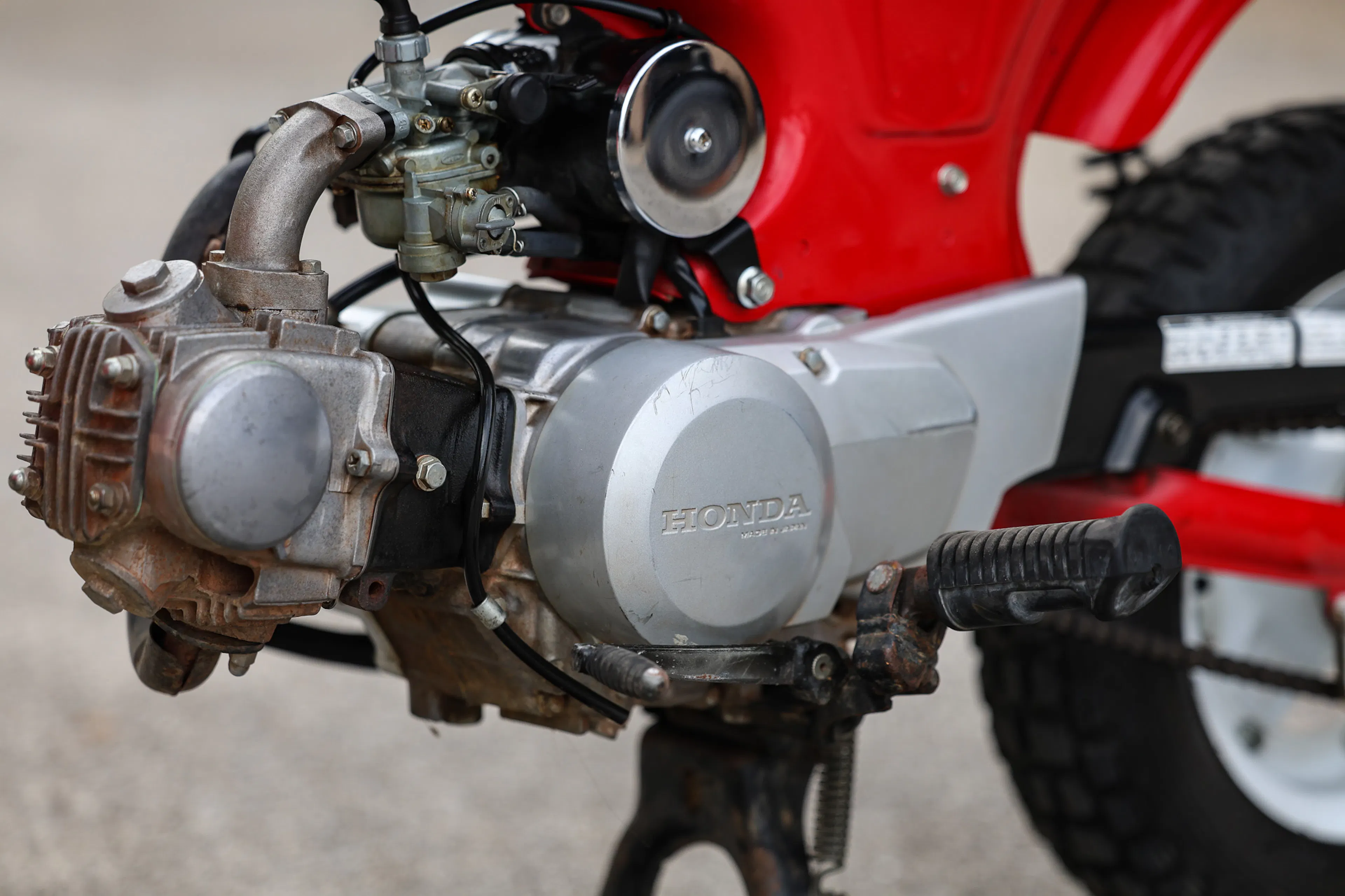 1993 Honda CT70 Mini Trail engine wide