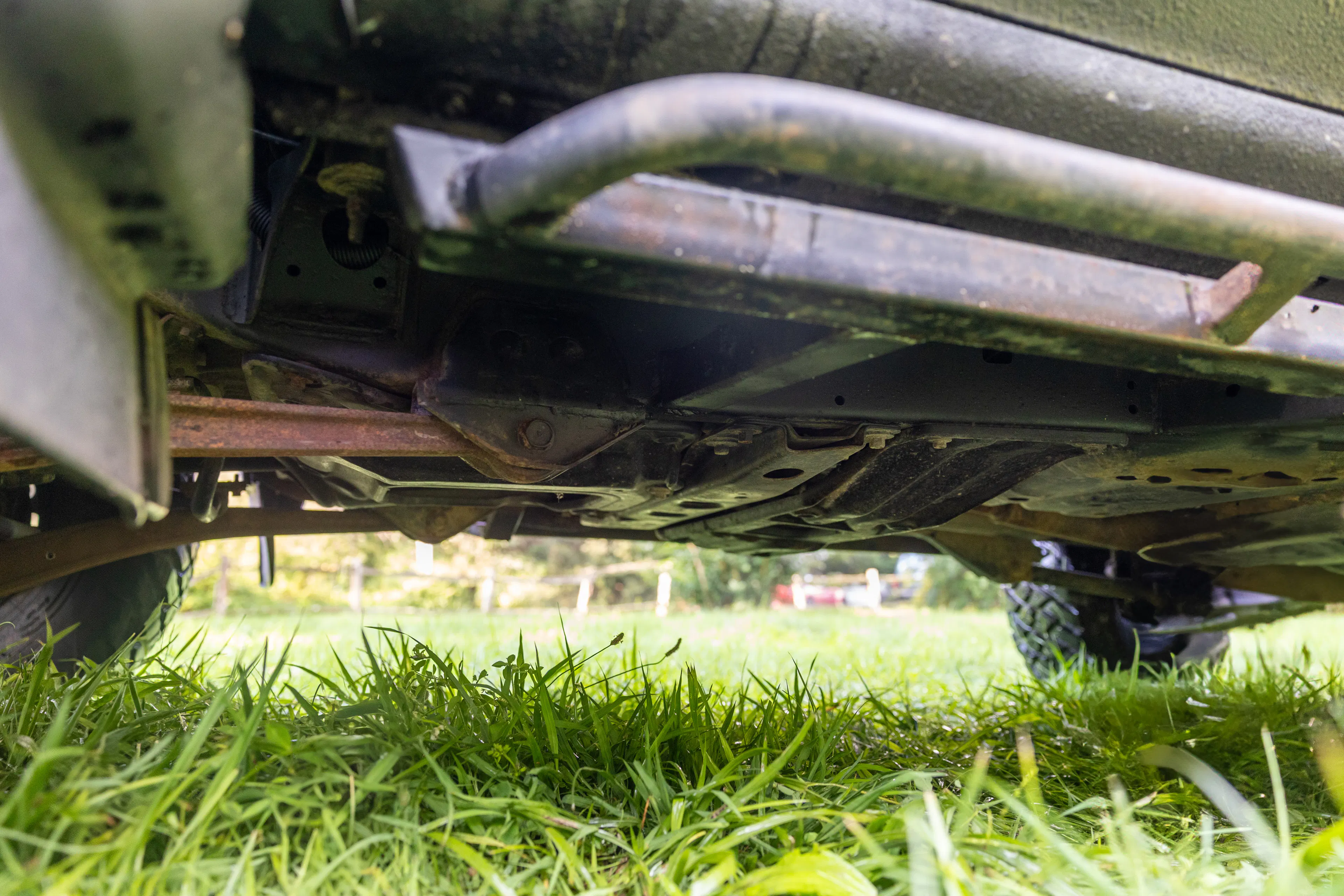 1990 Toyota Land Cruiser VX Limited rock slider
