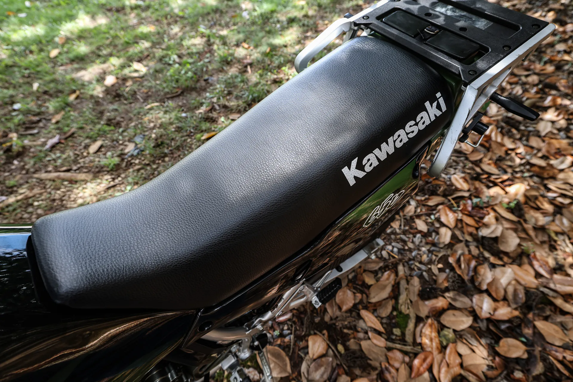 2003 Kawasaki KLR 650 seat
