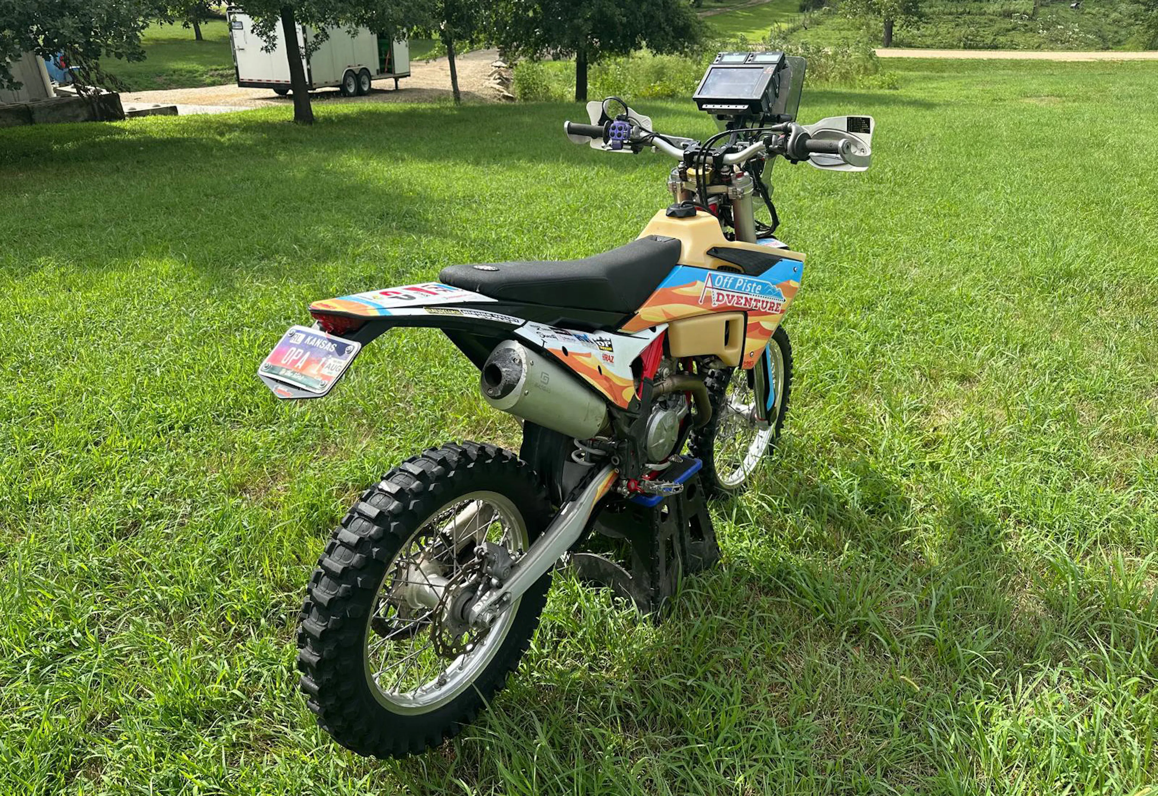 2024 GasGas ES500F left rear 3/4