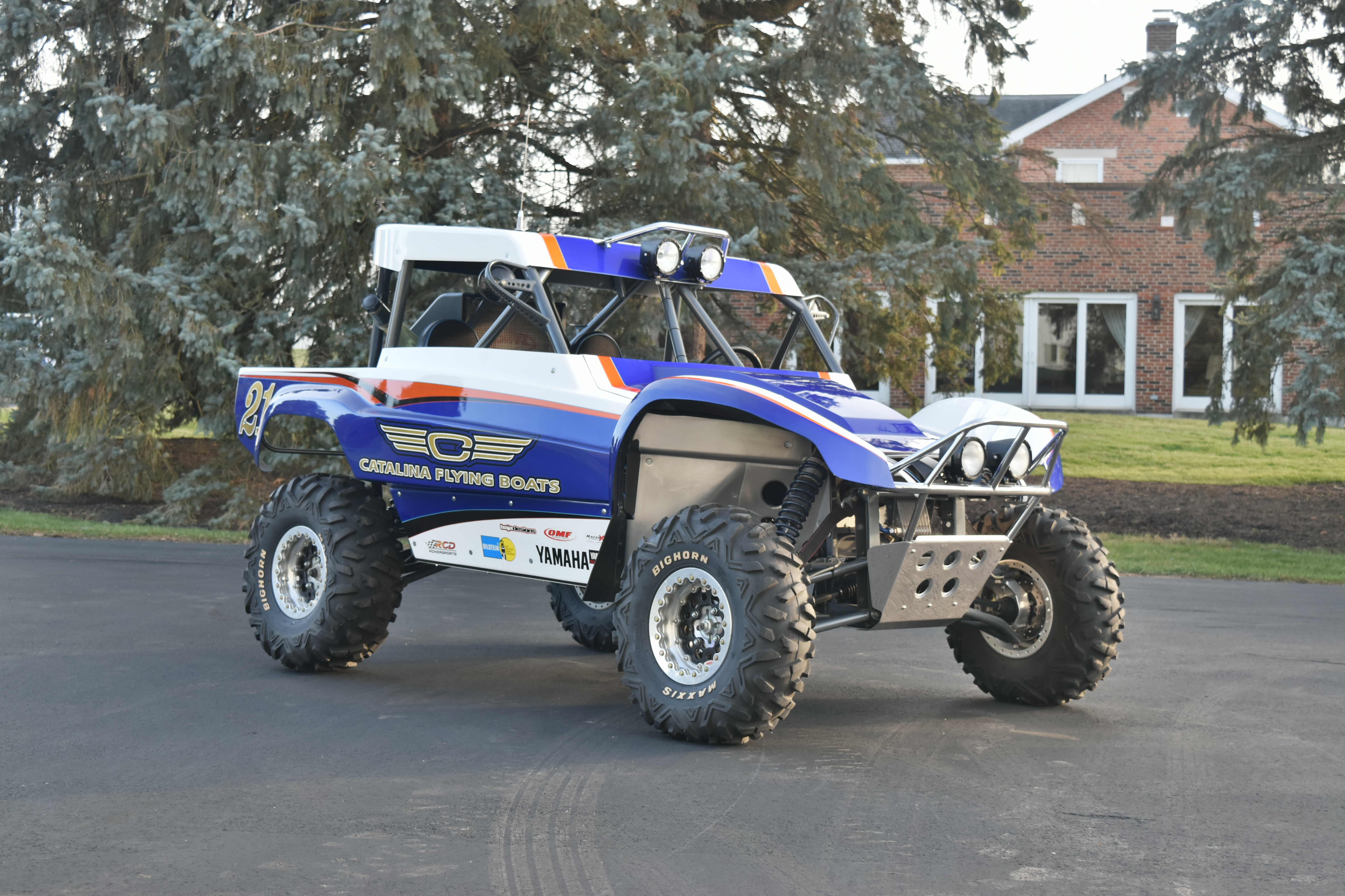 Jeff Palhegyi Design Yamaha Rhino front 3/4 passenger