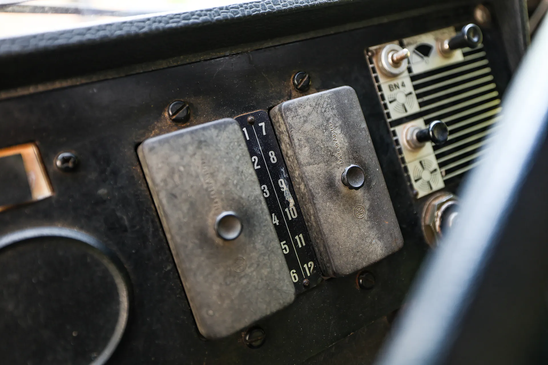 1972 Steyr-Puch Pinzgauer dash