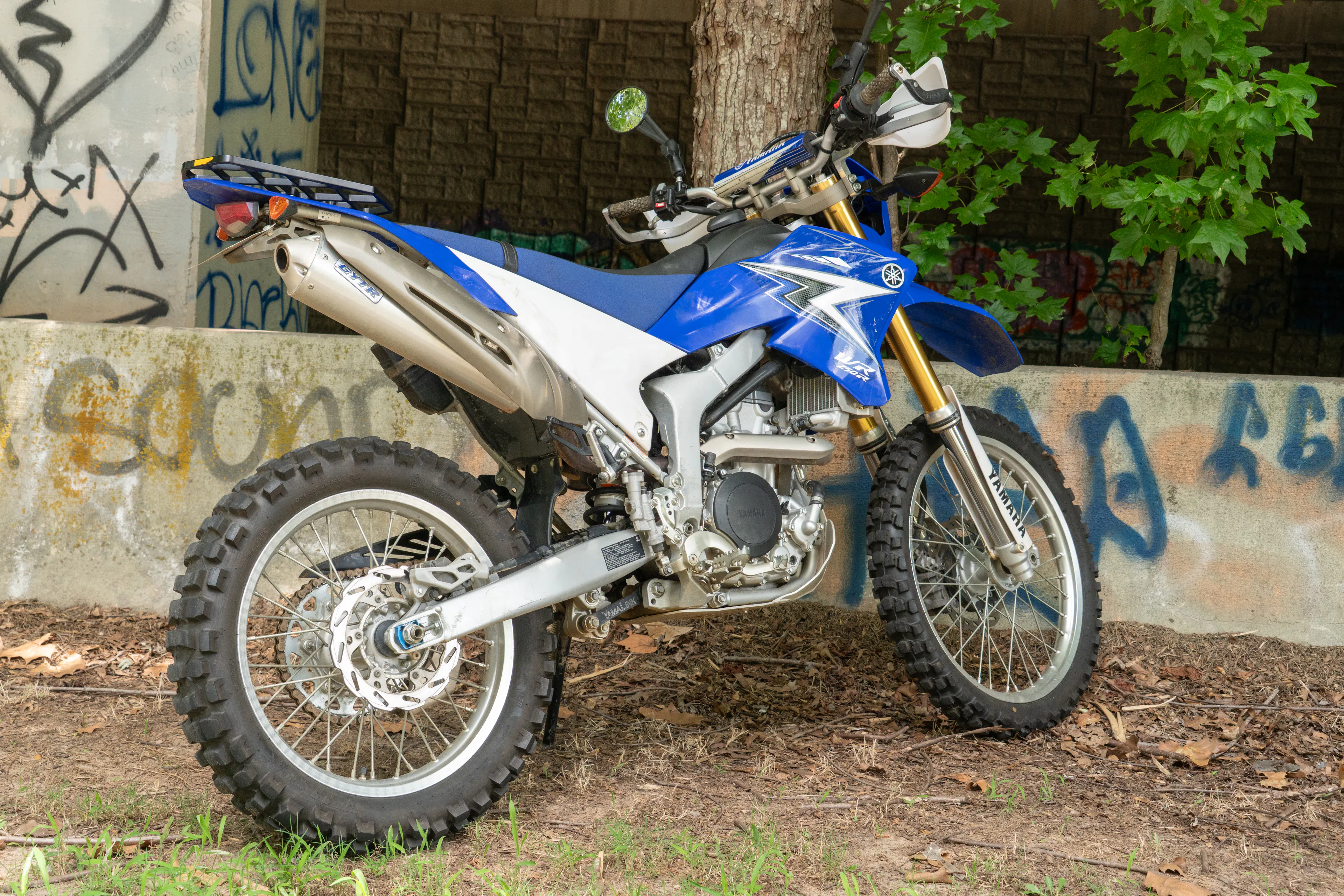 2010 Yamaha WR250R rear left 3/4