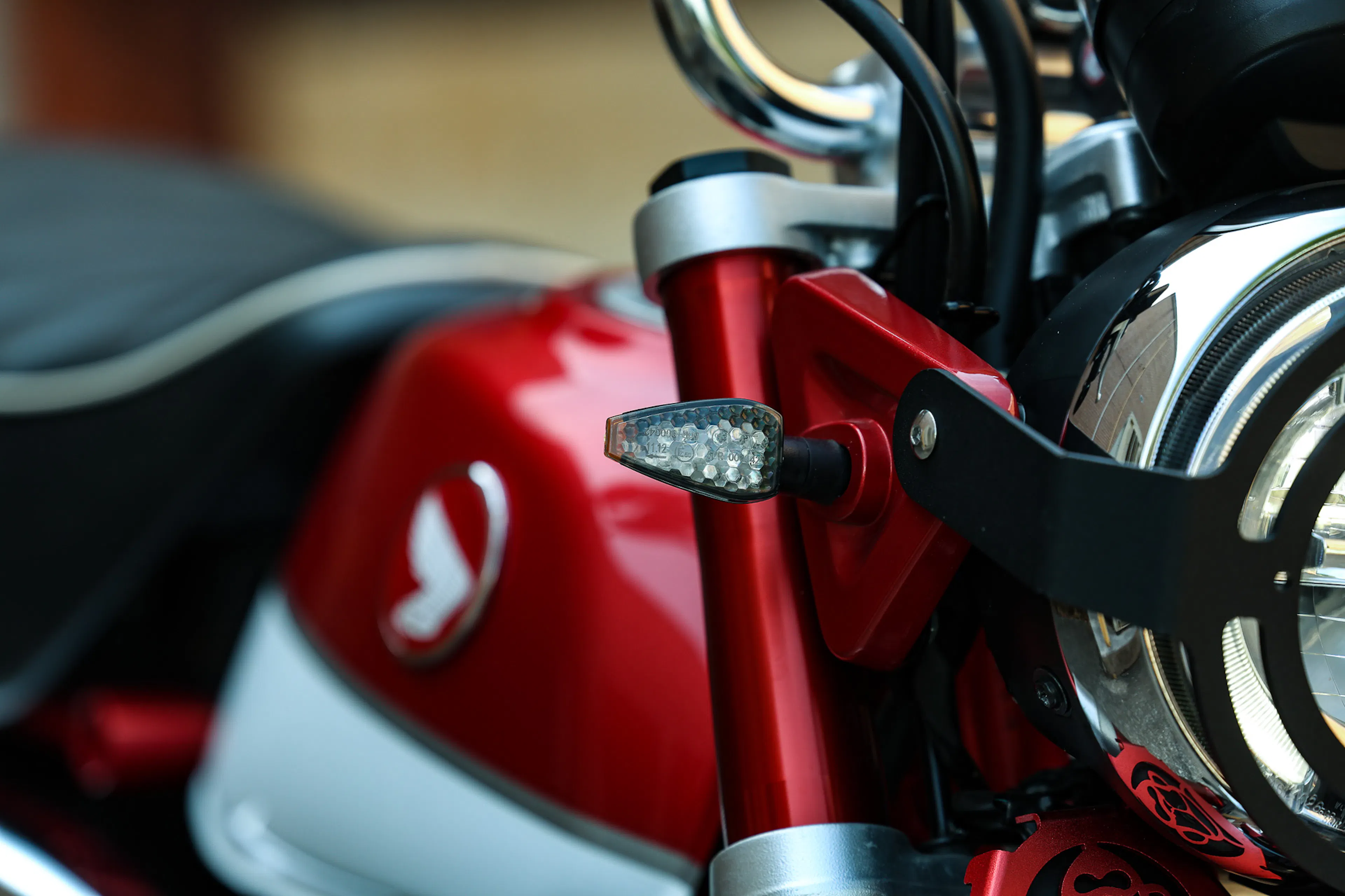 2019 Honda Monkey right front signal 