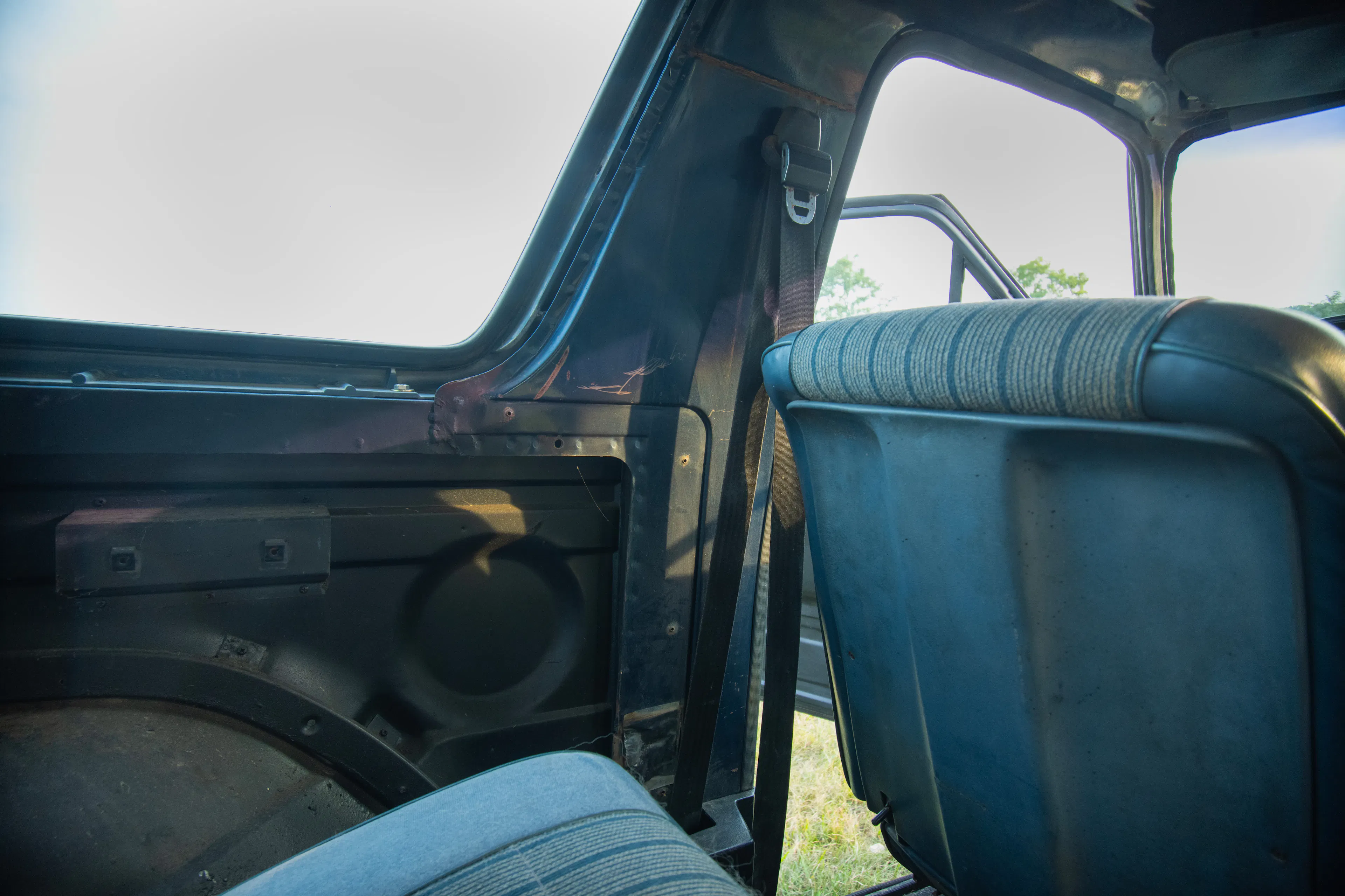 1985 Ford Bronco front seat back 