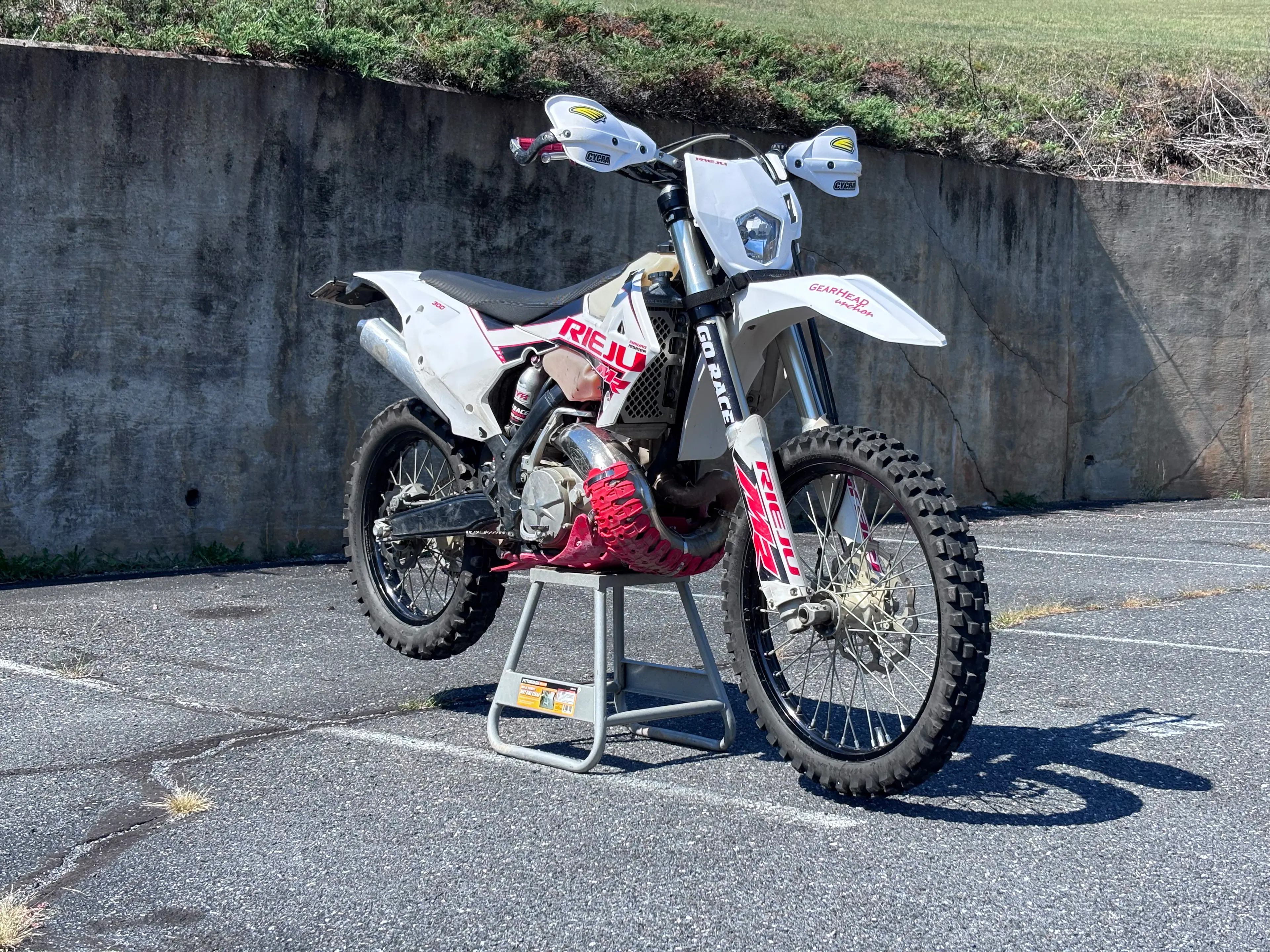 2023 Rieju MR Ranger 300 front right 3/4