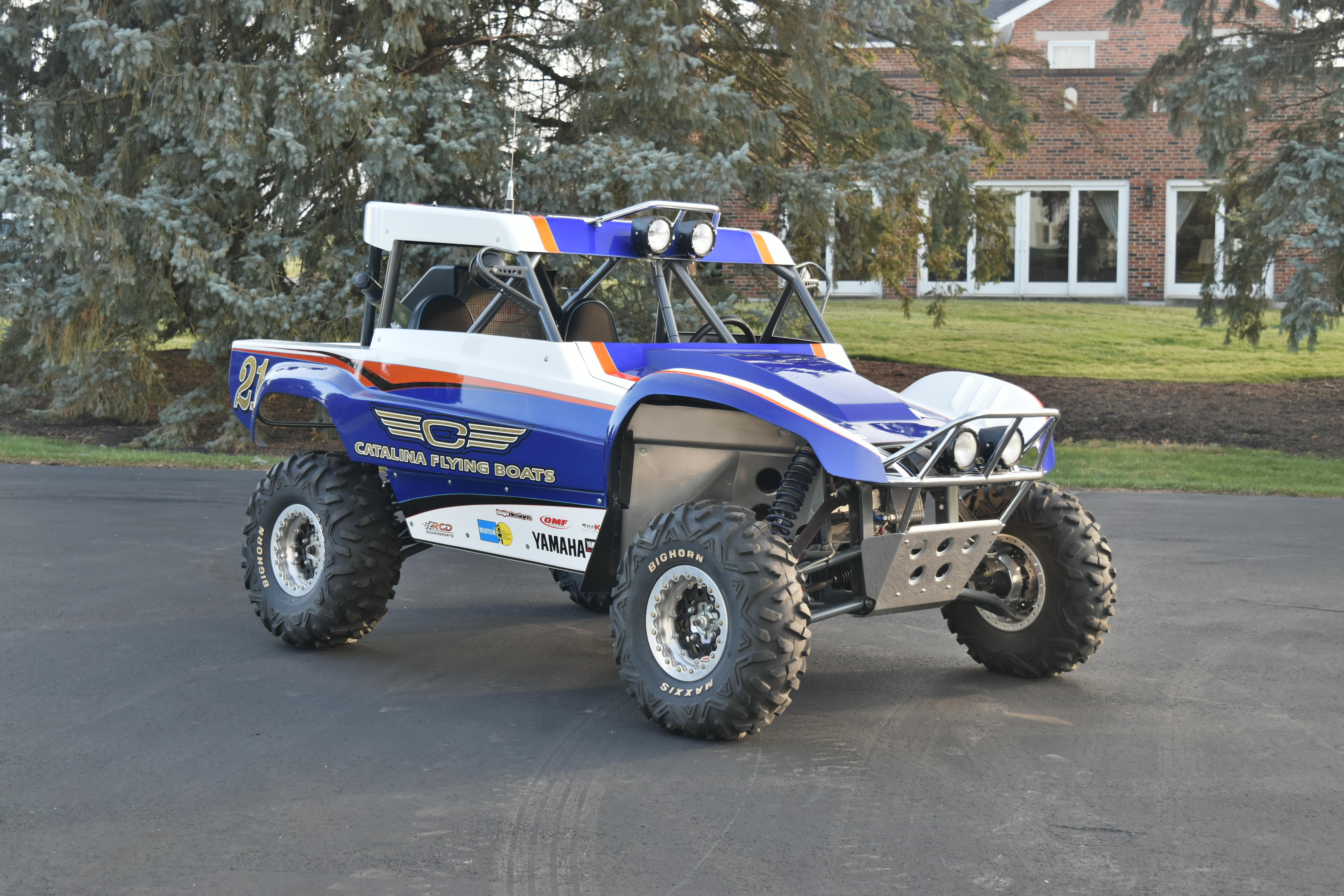 Jeff Palhegyi Design Yamaha Rhino front 3/4 passenger