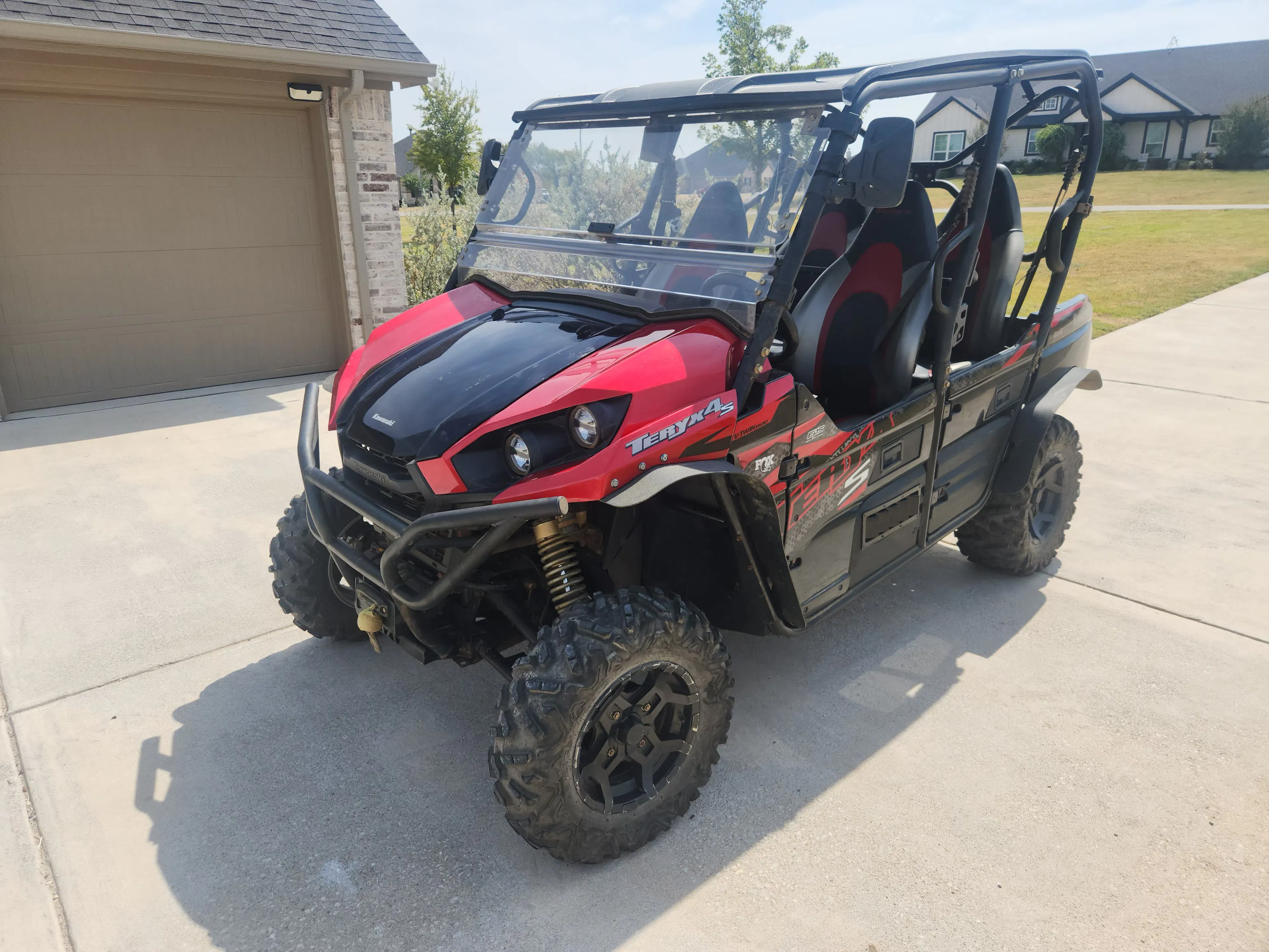2021 Kawasaki Teryx4 front driver 3/4