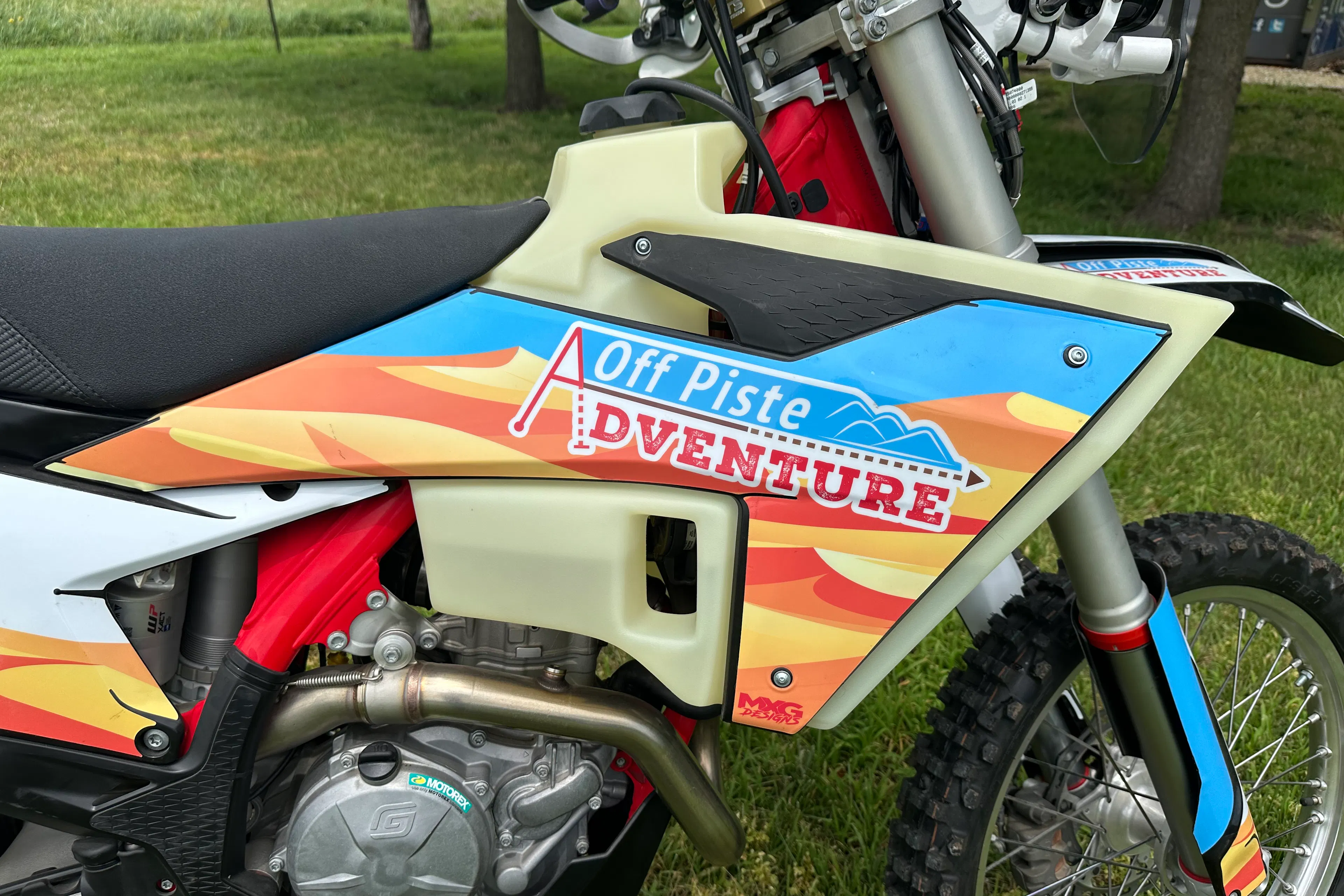 2024 Gas Gas ES500F Off-Piste Adventures right side