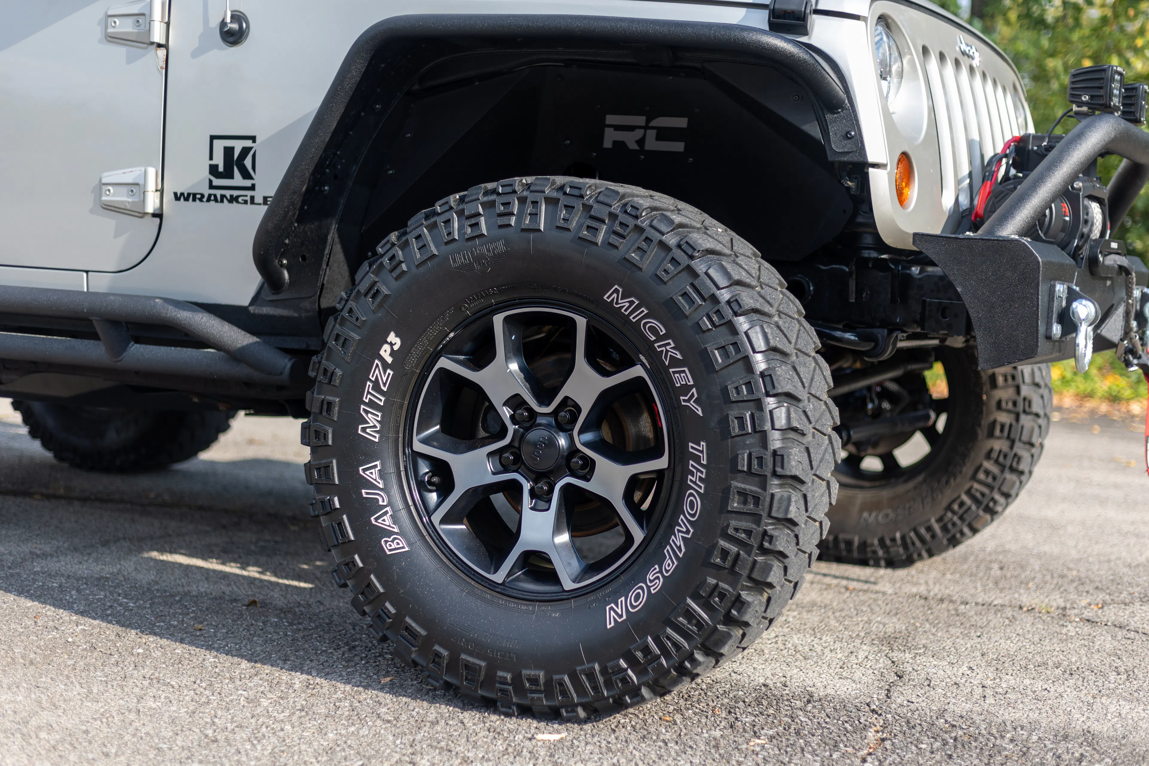 2007 Jeep Wrangler Limited Rubicon passenger front corner