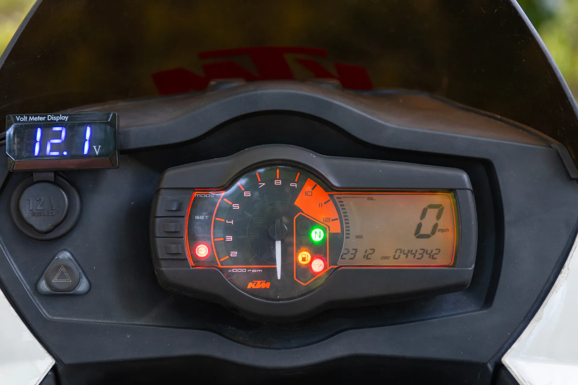 2010 KTM 990 Adventure odometer