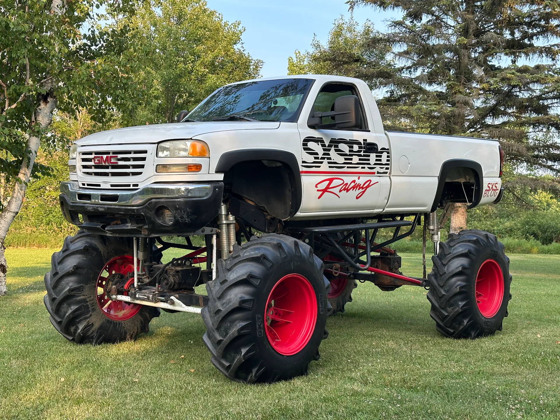 2004 GMC Sierra SXS Blog front driver 3/4