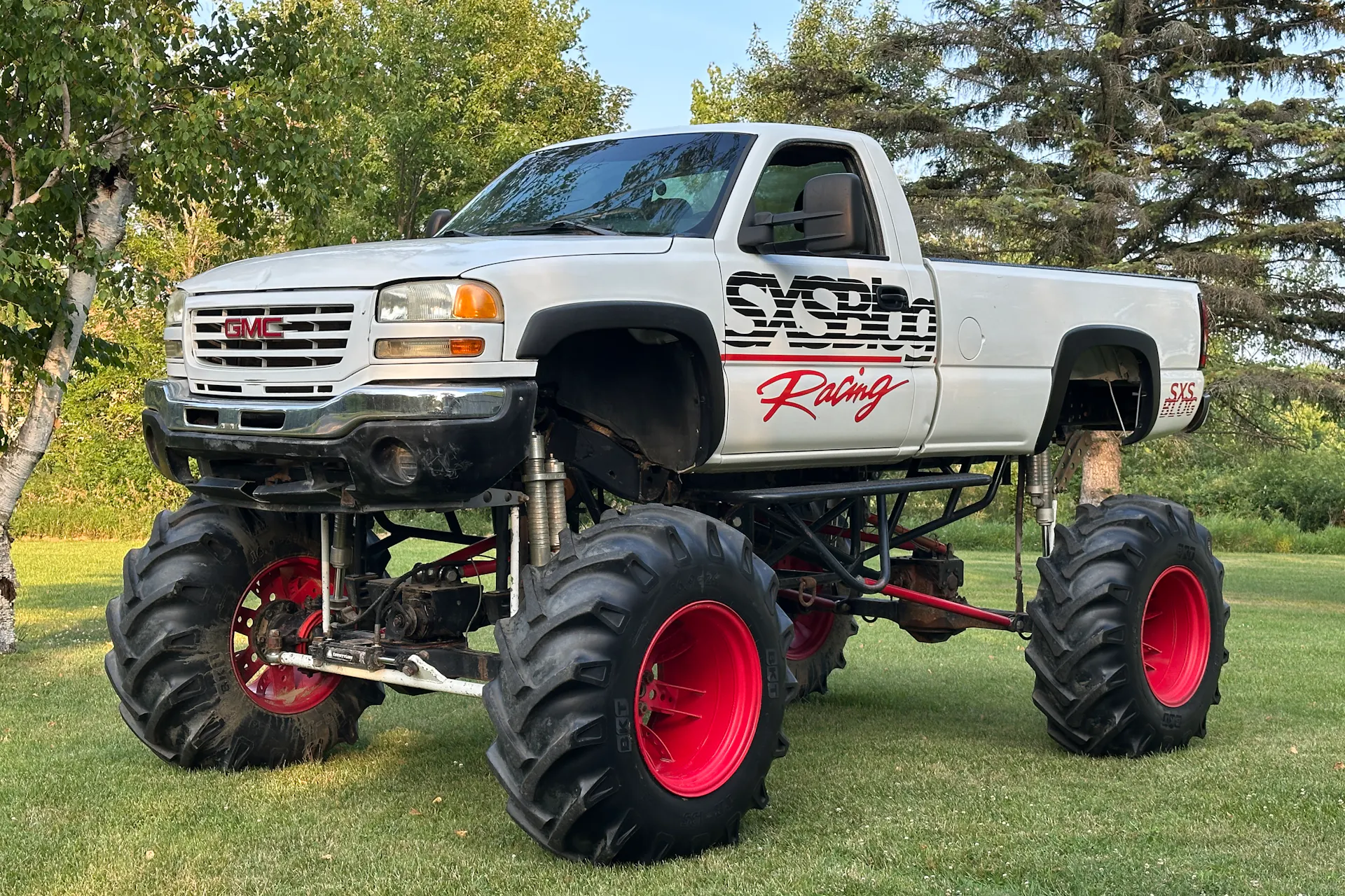 2004 GMC Sierra SXS Blog front driver 3/4