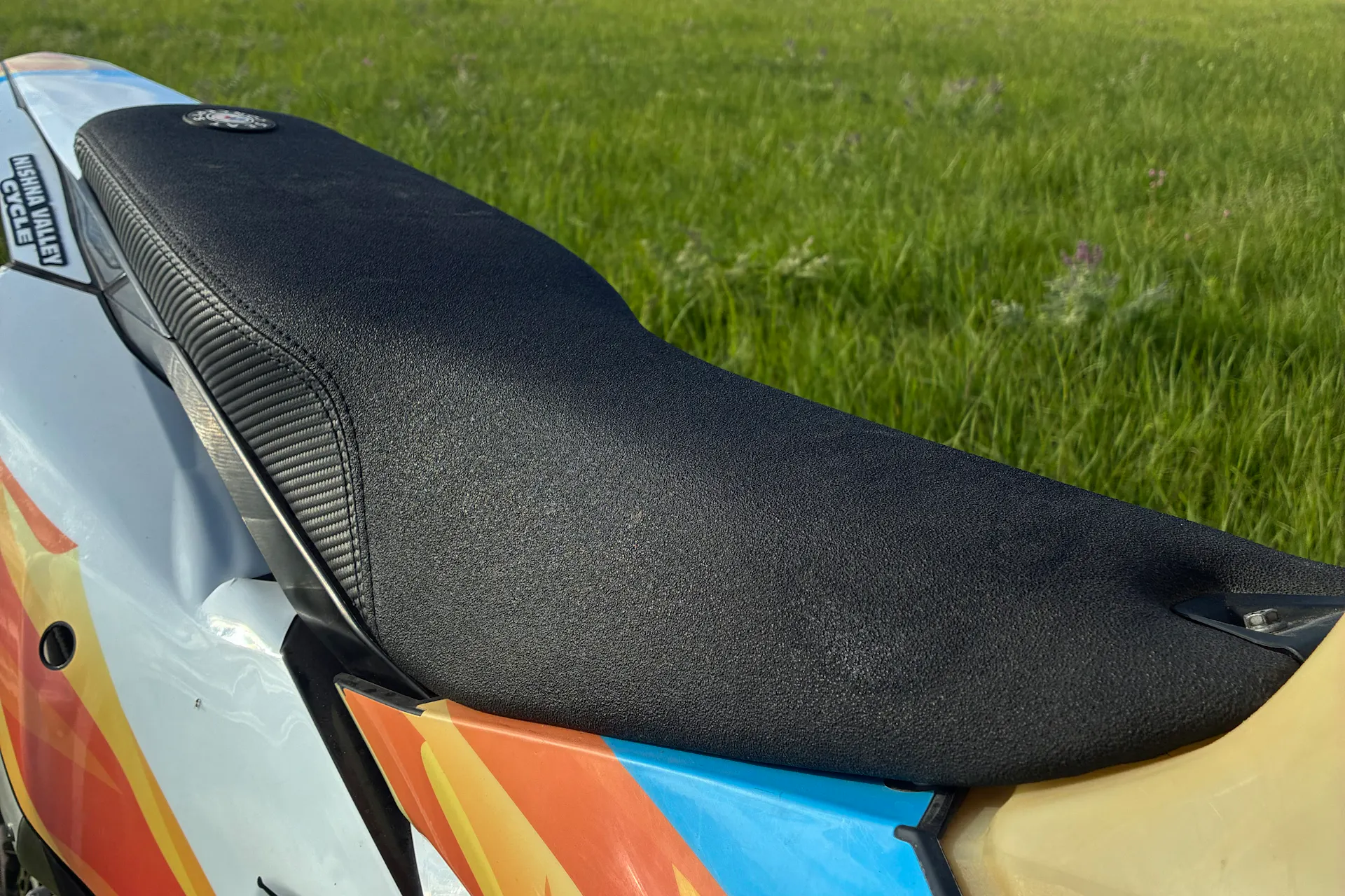 2024 GasGas ES500F seat right