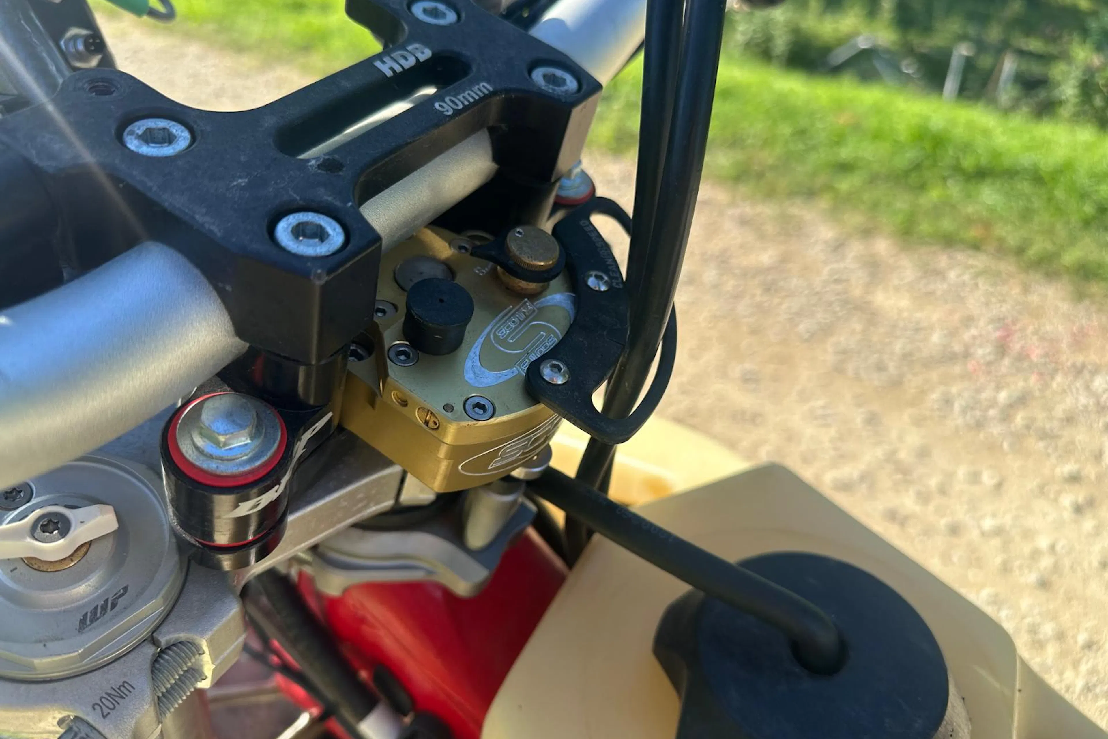 2024 GasGas ES500F steering damper