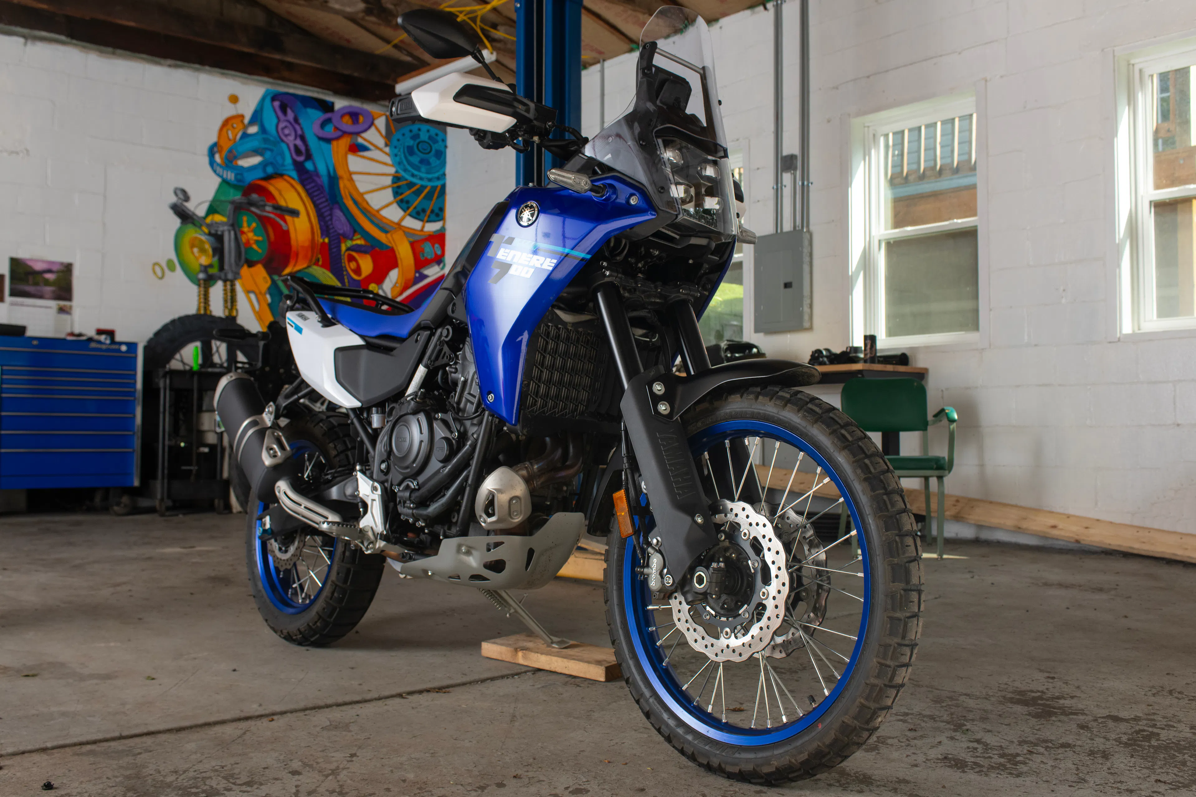 2025 Yamaha Tenere 700  right front 3/4
