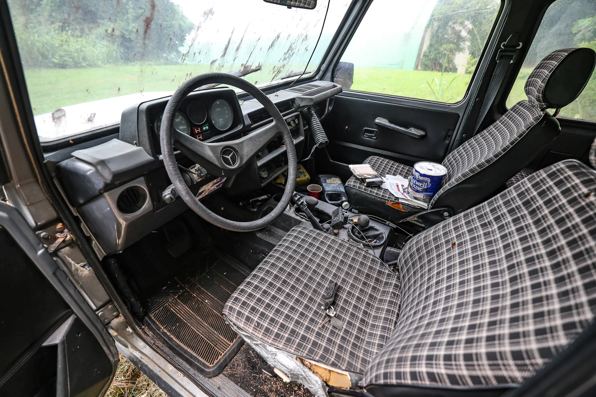 1980 Steyr-Puch G300 interior/driver