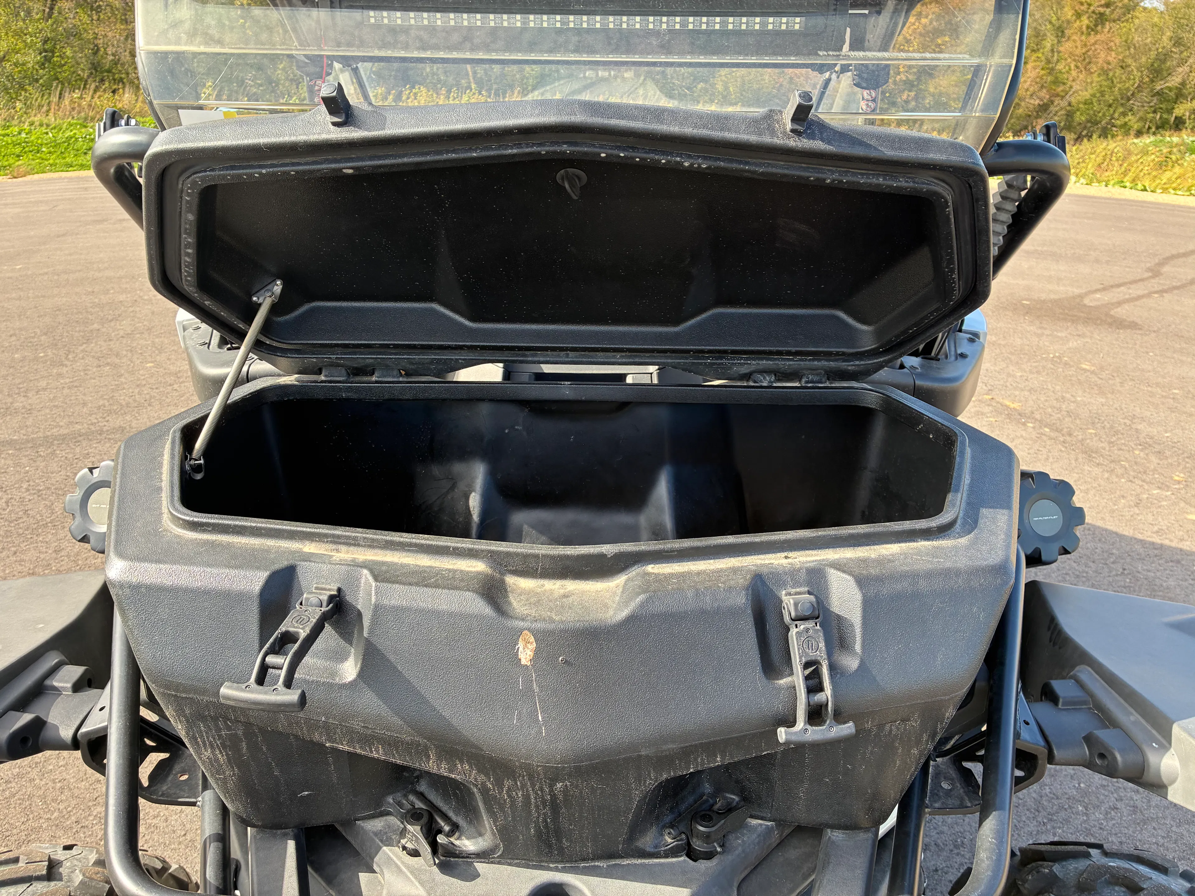 2022 CF Moto ZForce 950 HO trunk box open