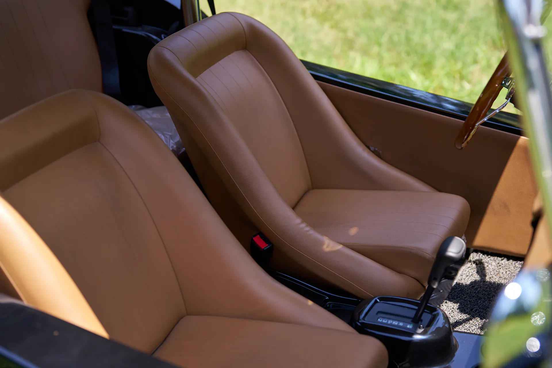 2022 Oreion Beach Buggy front seats passenger side