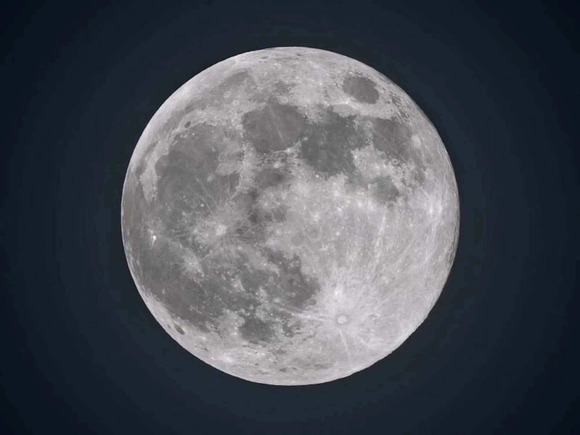 THE MOON in the ImageWithCaption