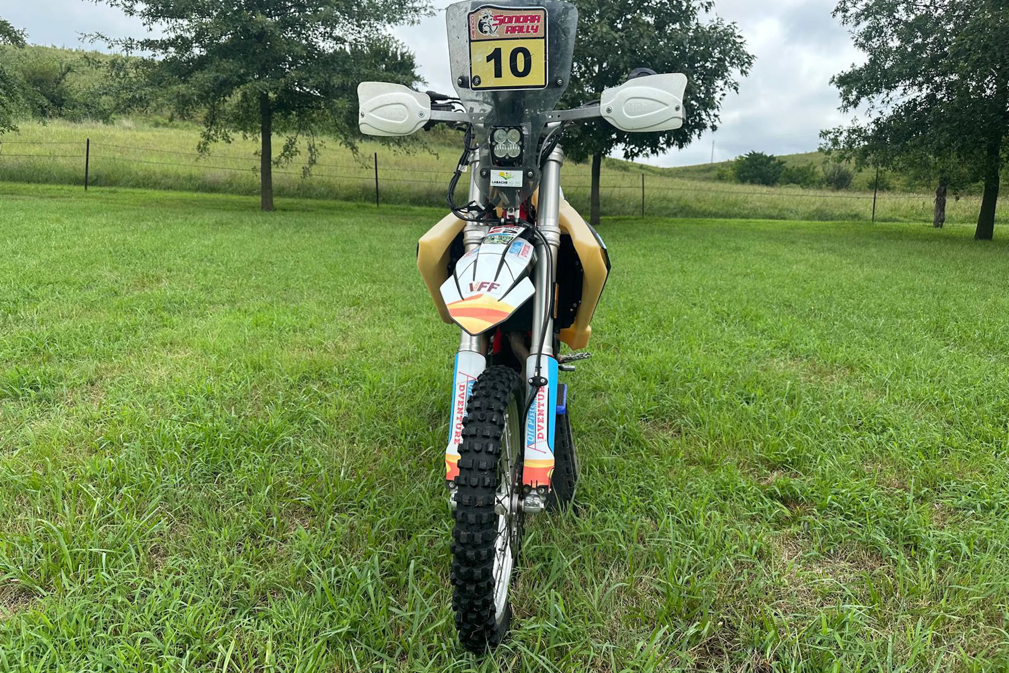 2024 GasGas ES500F front