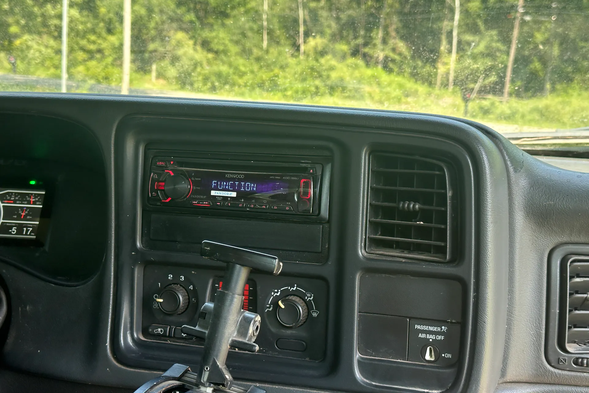 2004 GMC Sierra SXS Blog center stack